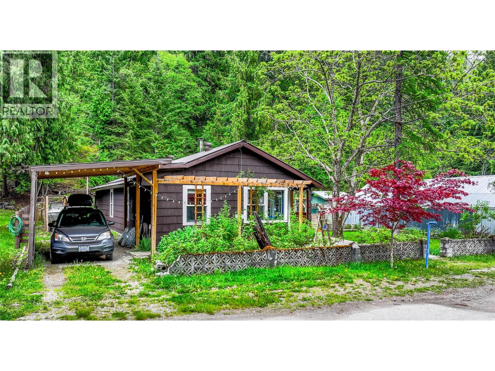1506 Campbell Avenue, Riondel, British Columbia  V0B 2B0 - Photo 5 - 10386942