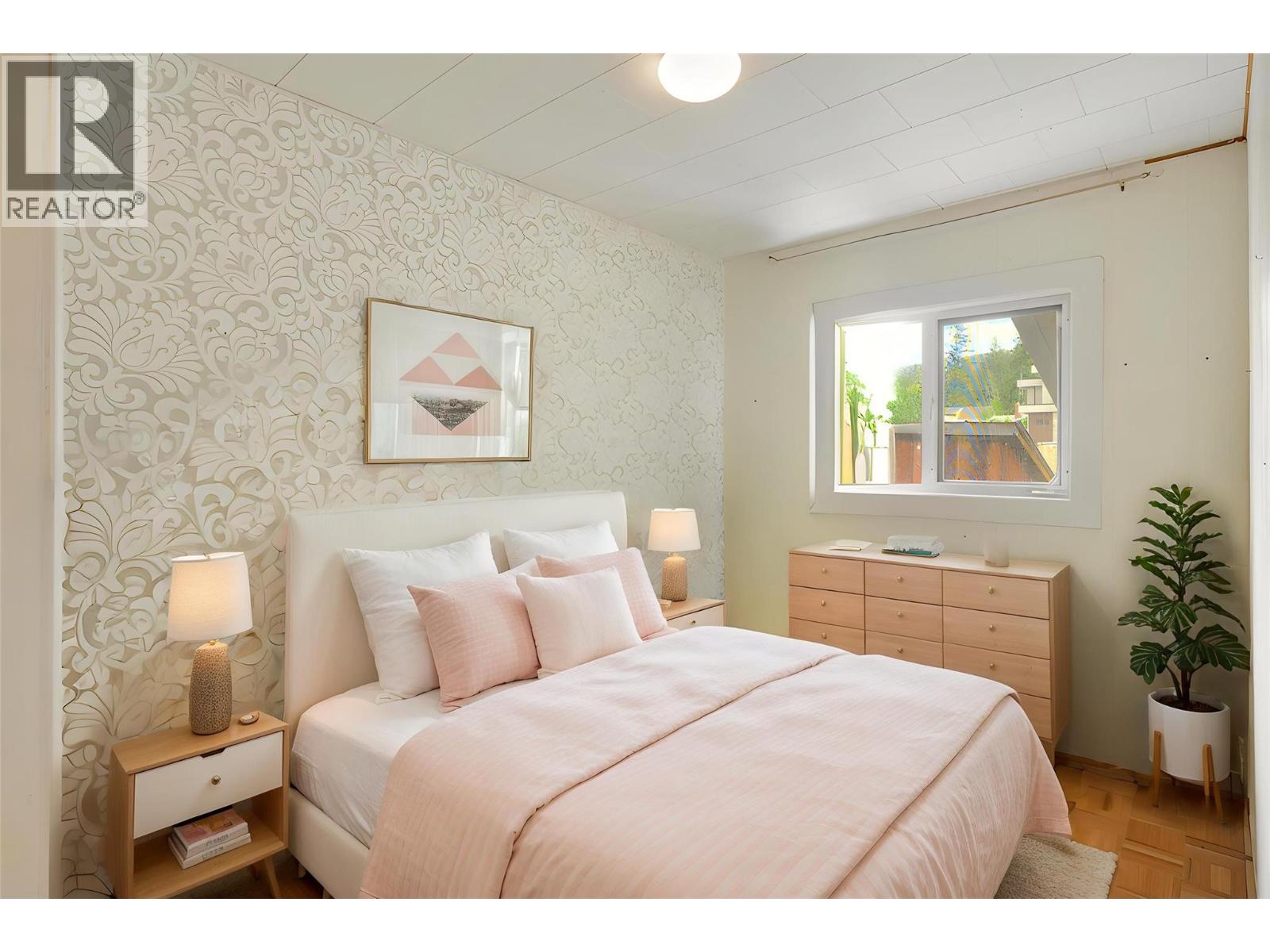 779 Mcclure Road, Kelowna, British Columbia  V1W 1M4 - Photo 10 - 10388232