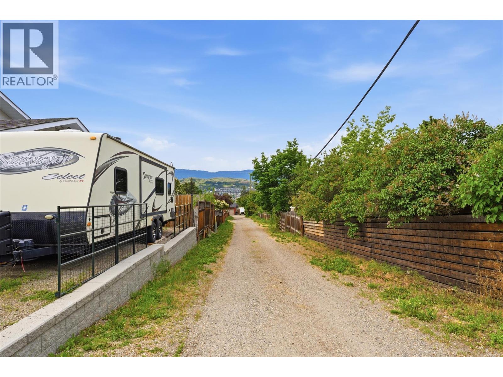 1404 30 Avenue, Vernon, British Columbia  V1T 1Z5 - Photo 53 - 10388499