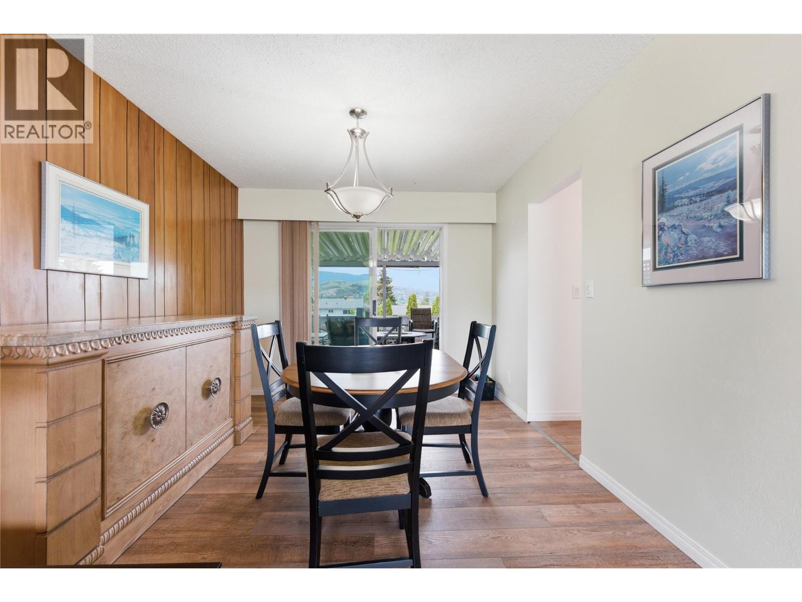 1404 30 Avenue, Vernon, British Columbia  V1T 1Z5 - Photo 8 - 10388499
