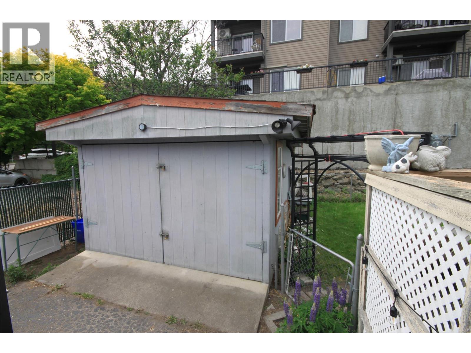3208 35 Street, Vernon, British Columbia  V1T 6B7 - Photo 22 - 10388342