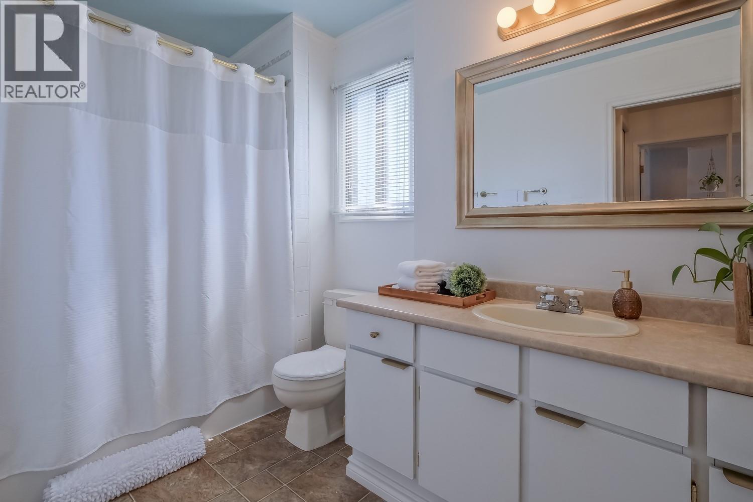182 Blairmore Crescent, Penticton, British Columbia  V2A 7C5 - Photo 15 - 10388509