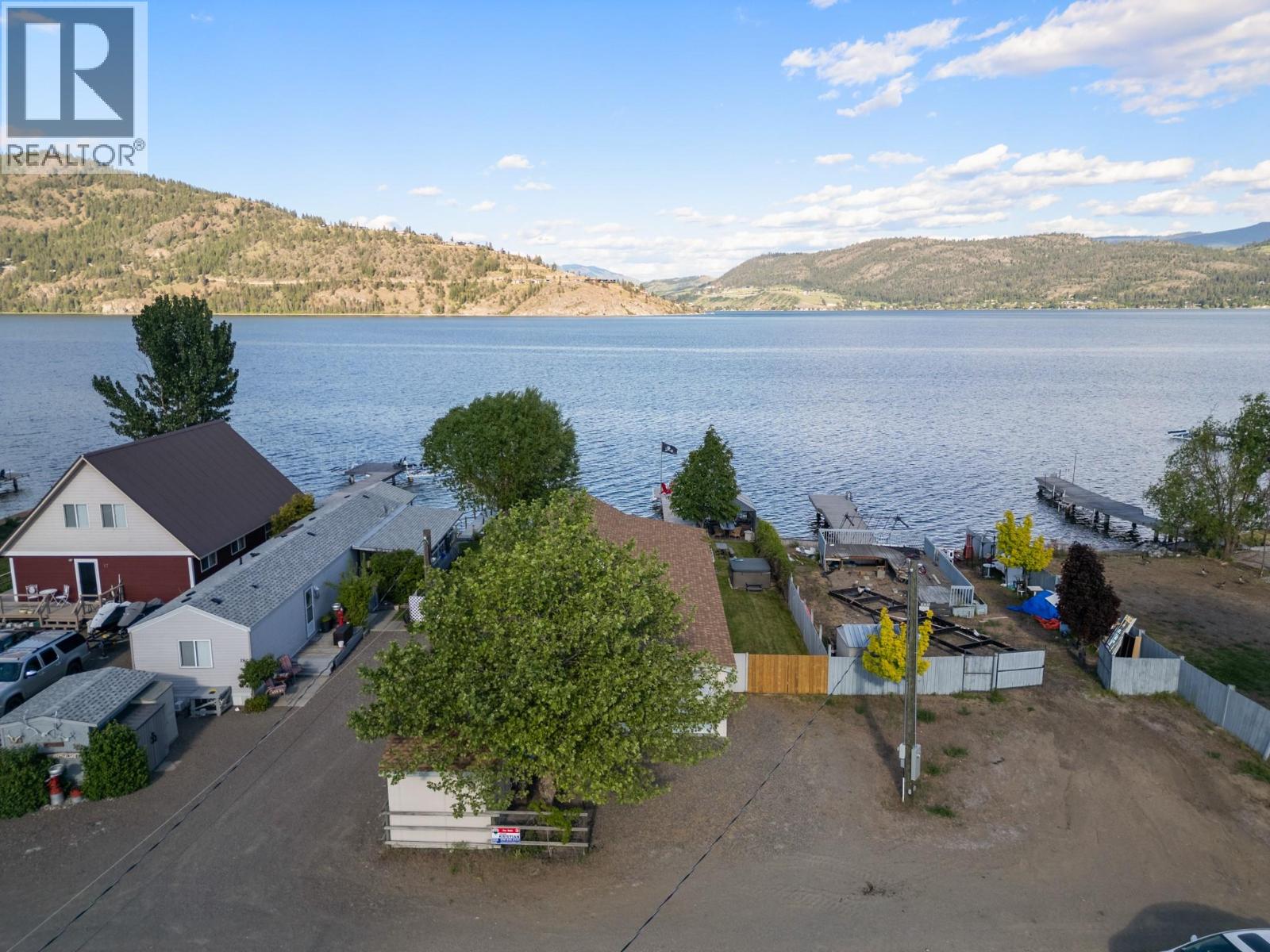 19 Ki Low Na Road, Vernon, British Columbia  V1H 2h3 - Photo 8 - 10388478