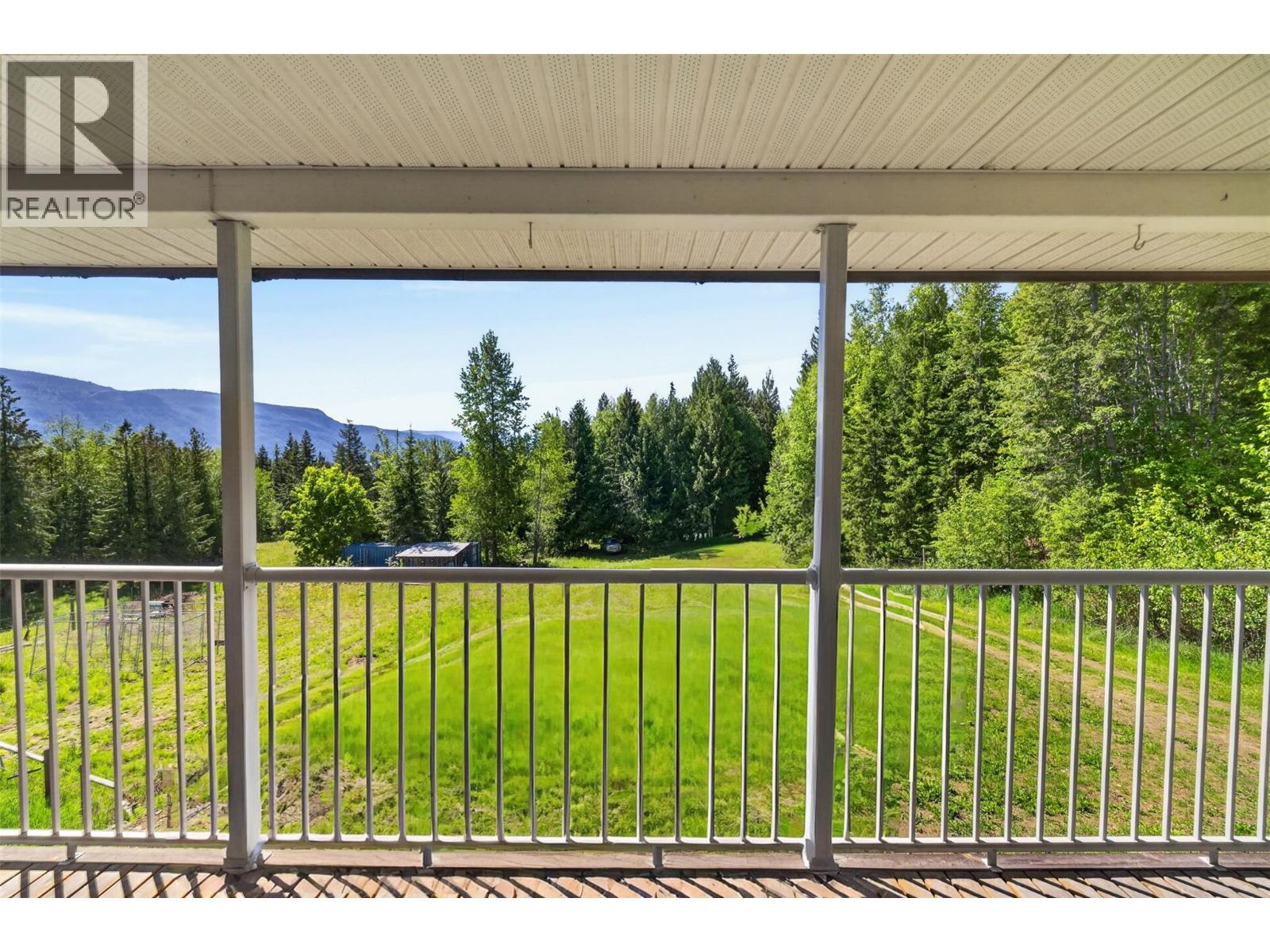 31 Violet Road, Grindrod, British Columbia  V0E 1Y0 - Photo 15 - 10388469