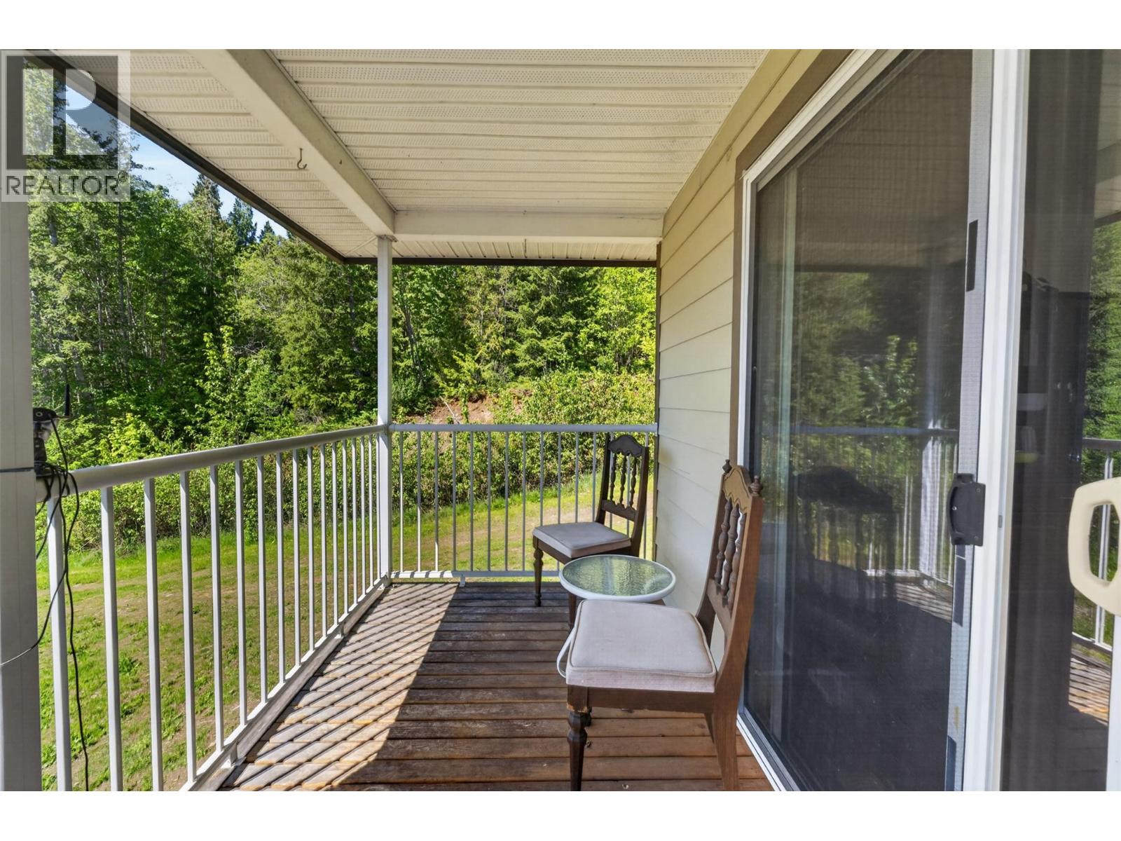 31 Violet Road, Grindrod, British Columbia  V0E 1Y0 - Photo 16 - 10388469