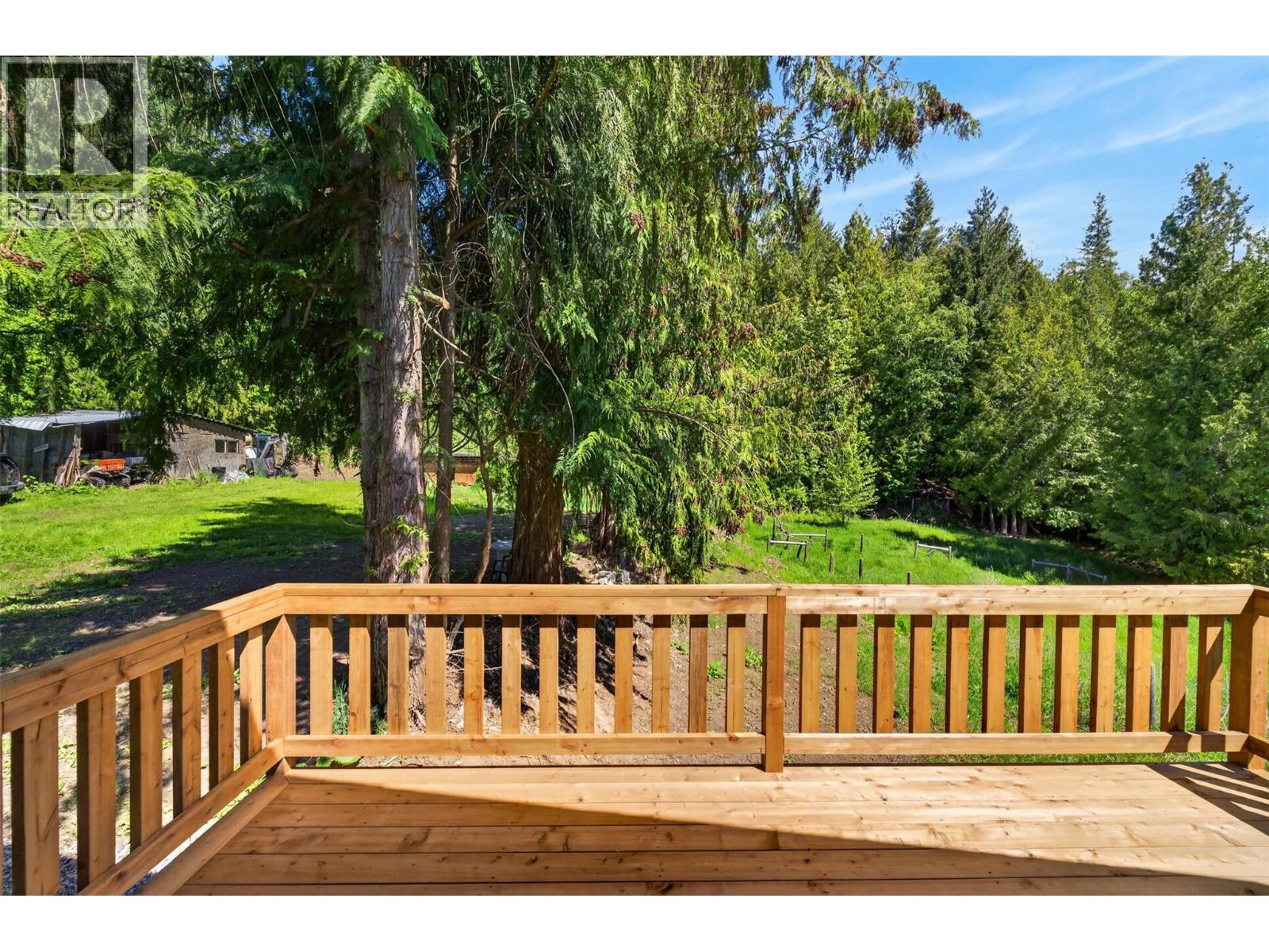 31 Violet Road, Grindrod, British Columbia  V0E 1Y0 - Photo 32 - 10388469