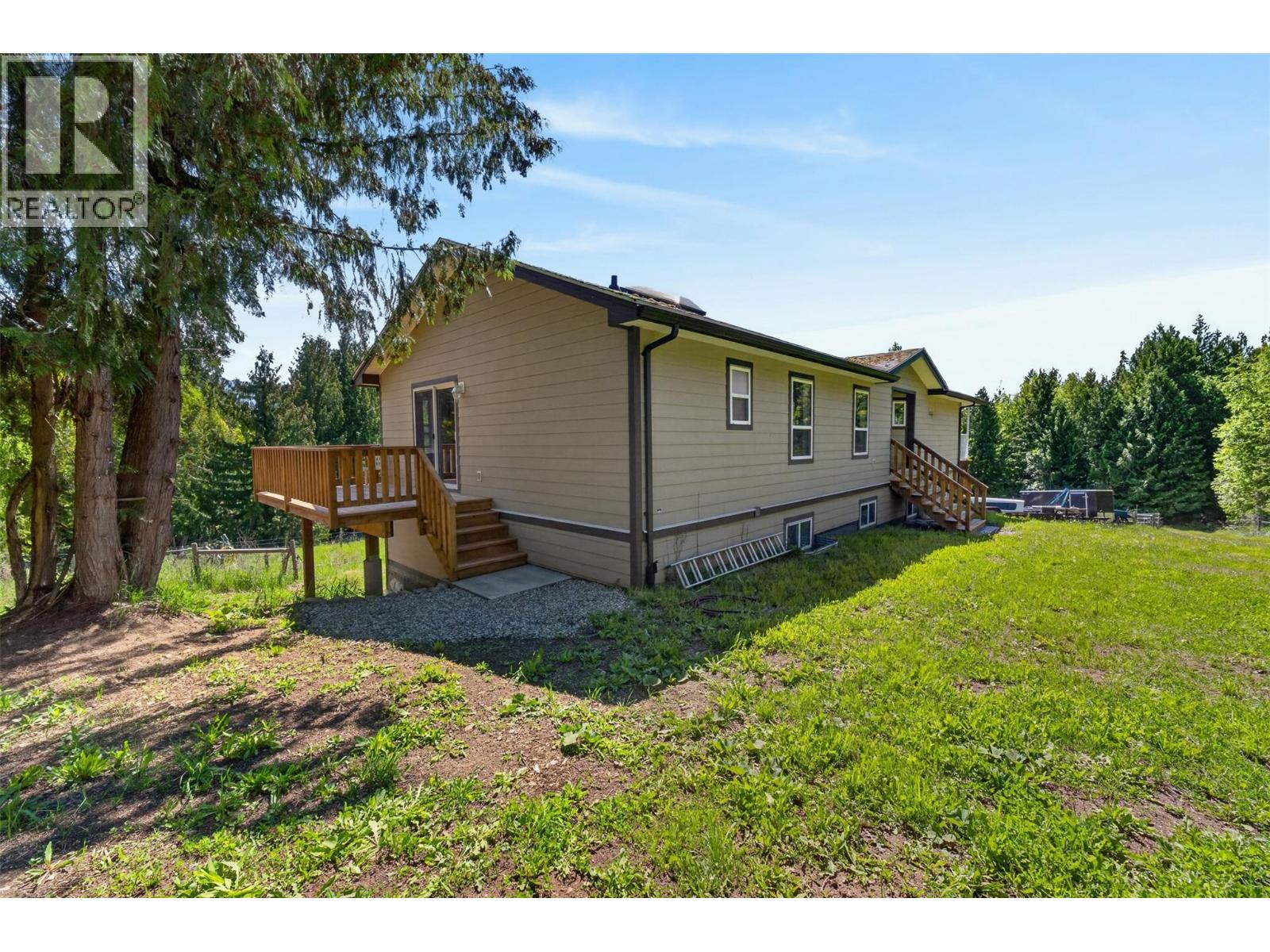 31 Violet Road, Grindrod, British Columbia  V0E 1Y0 - Photo 53 - 10388469