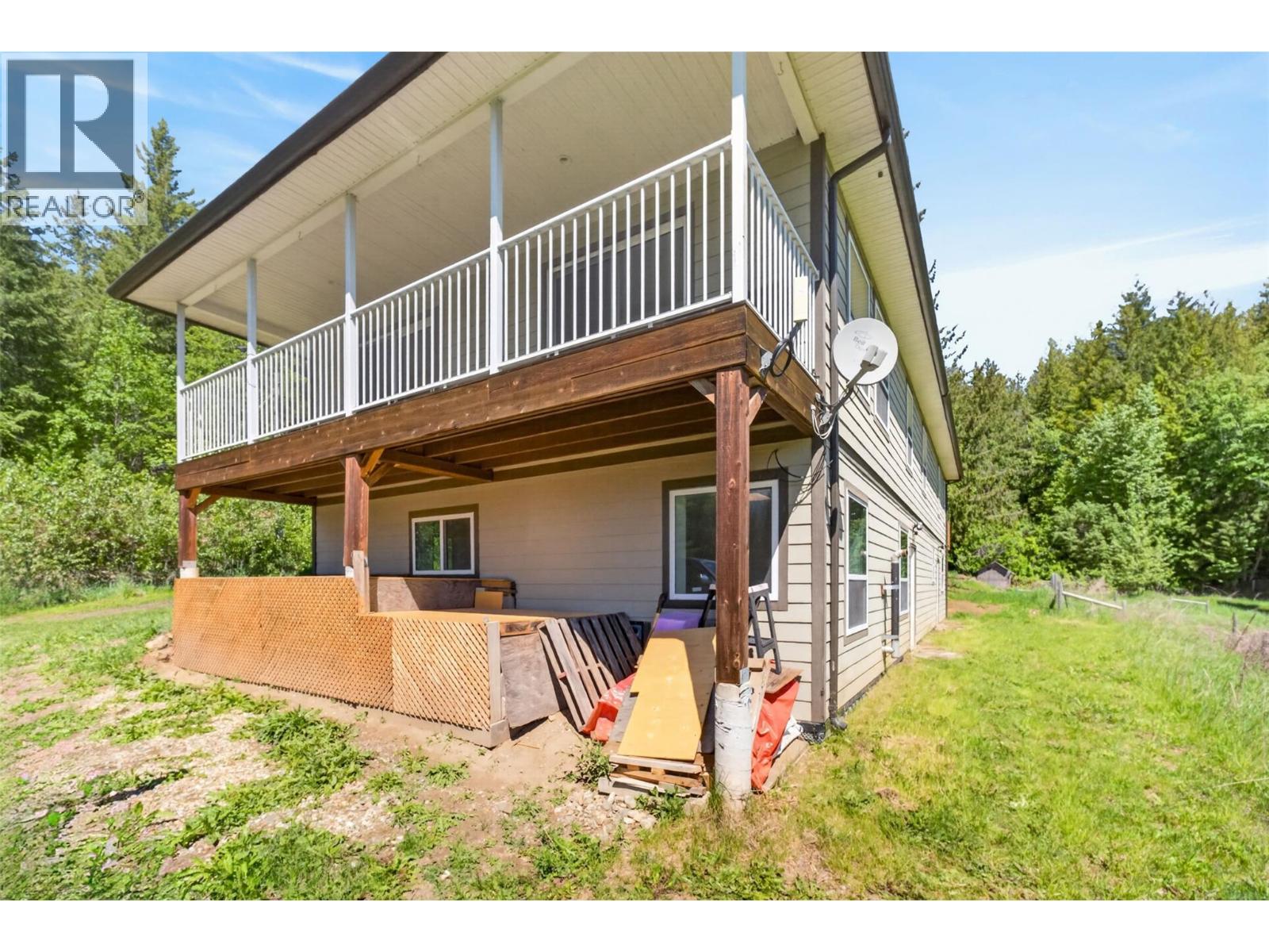 31 Violet Road, Grindrod, British Columbia  V0E 1Y0 - Photo 58 - 10388469