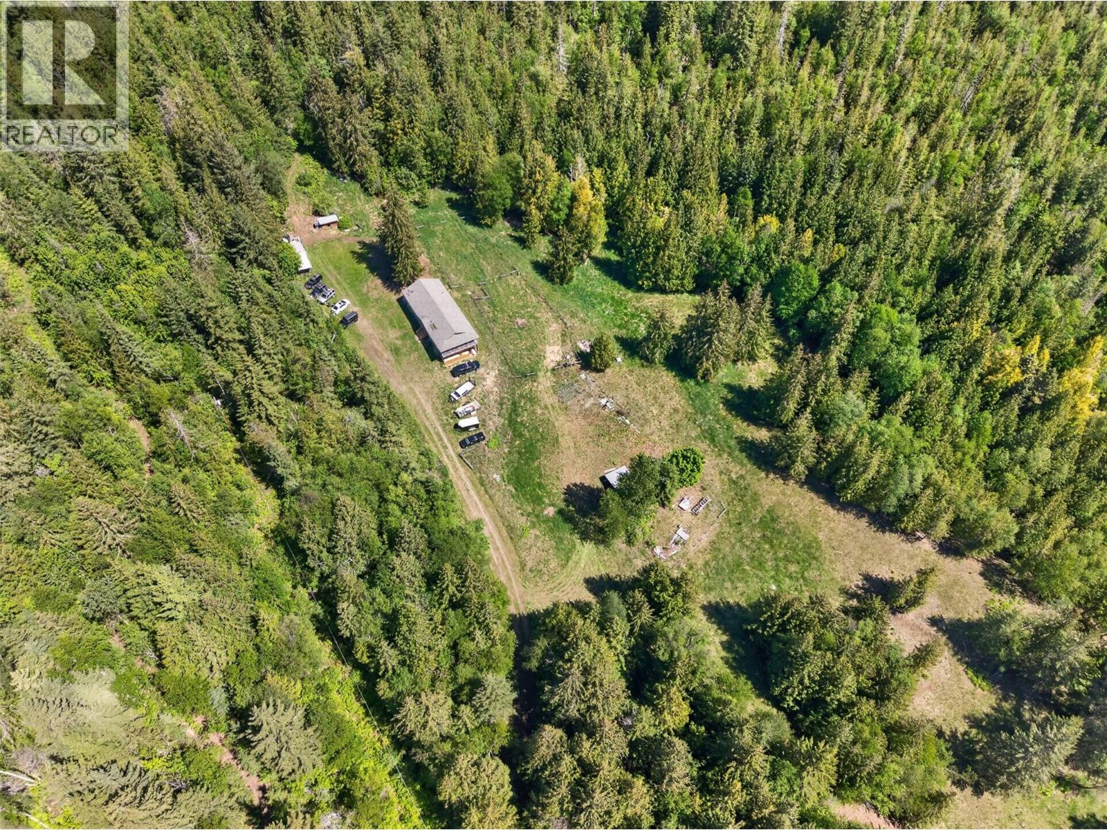 31 Violet Road, Grindrod, British Columbia  V0E 1Y0 - Photo 67 - 10388469