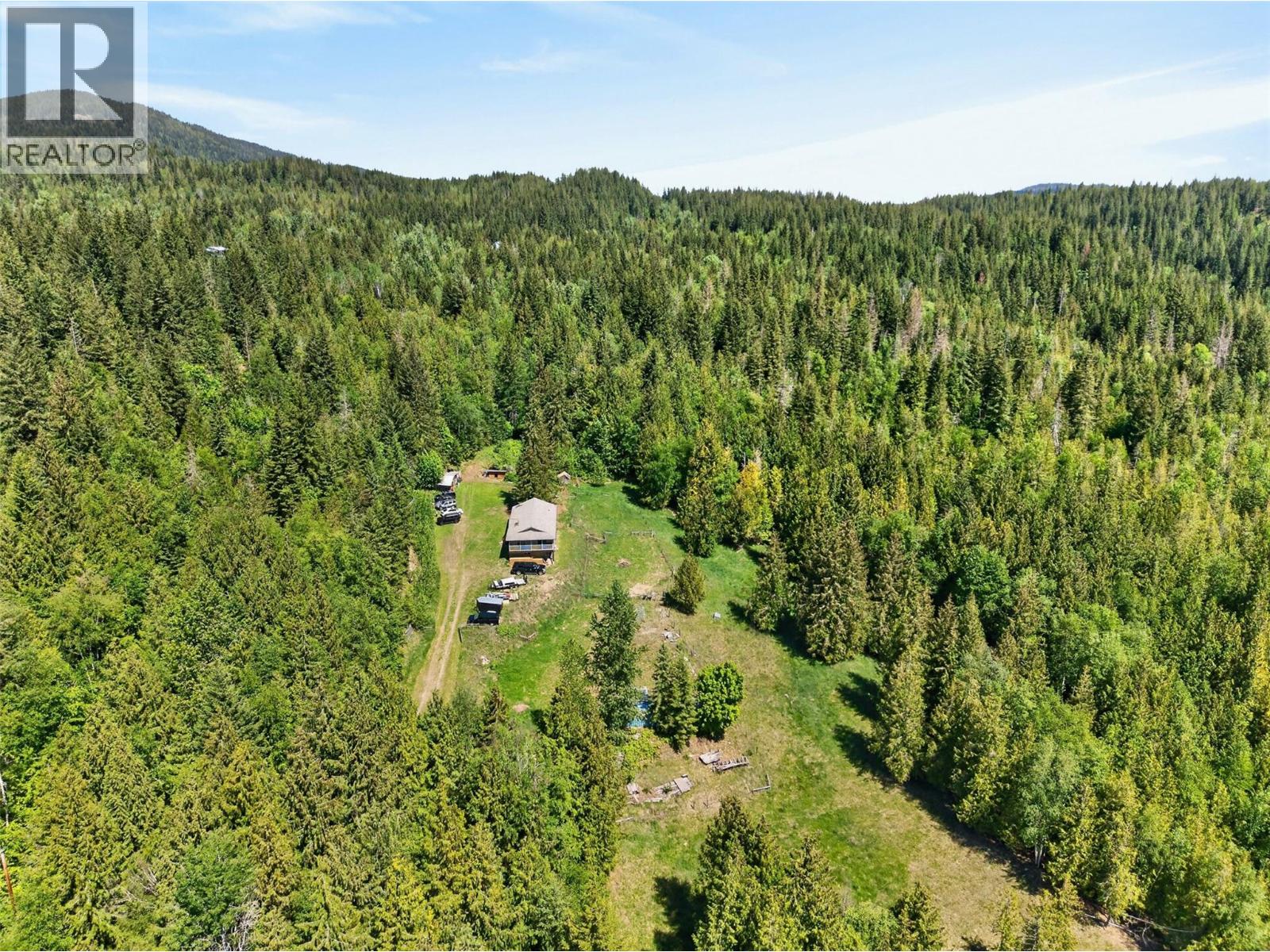 31 Violet Road, Grindrod, British Columbia  V0E 1Y0 - Photo 70 - 10388469
