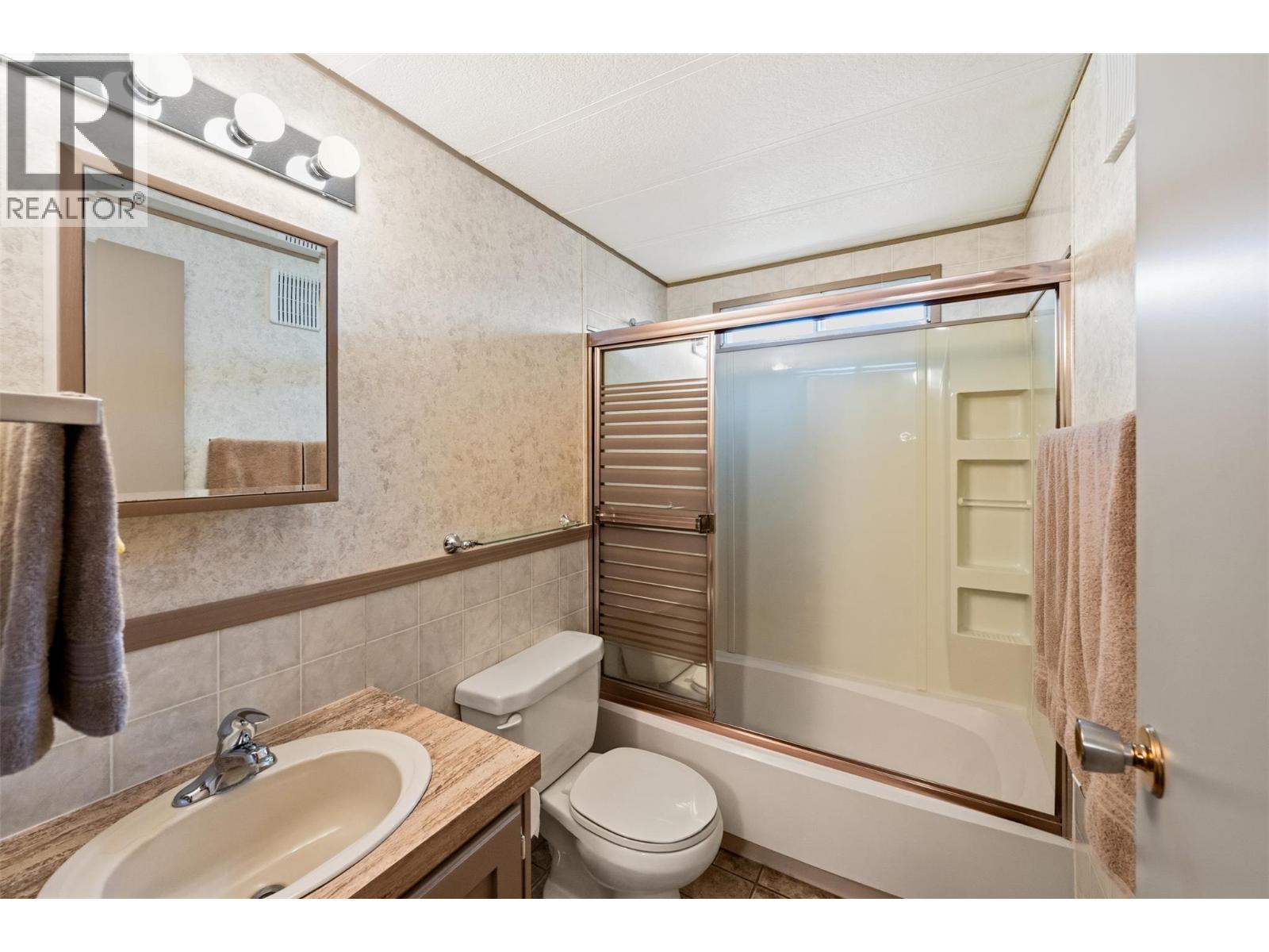 2144 Hwy 3 Highway, Cawston, British Columbia  V0X 1C2 - Photo 28 - 10388267
