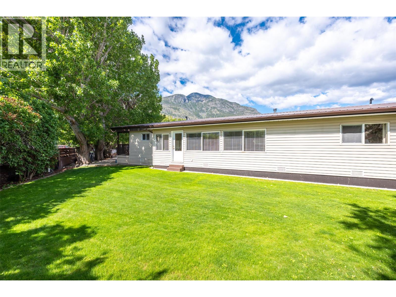 2144 Hwy 3 Highway, Cawston, British Columbia  V0X 1C2 - Photo 54 - 10388267