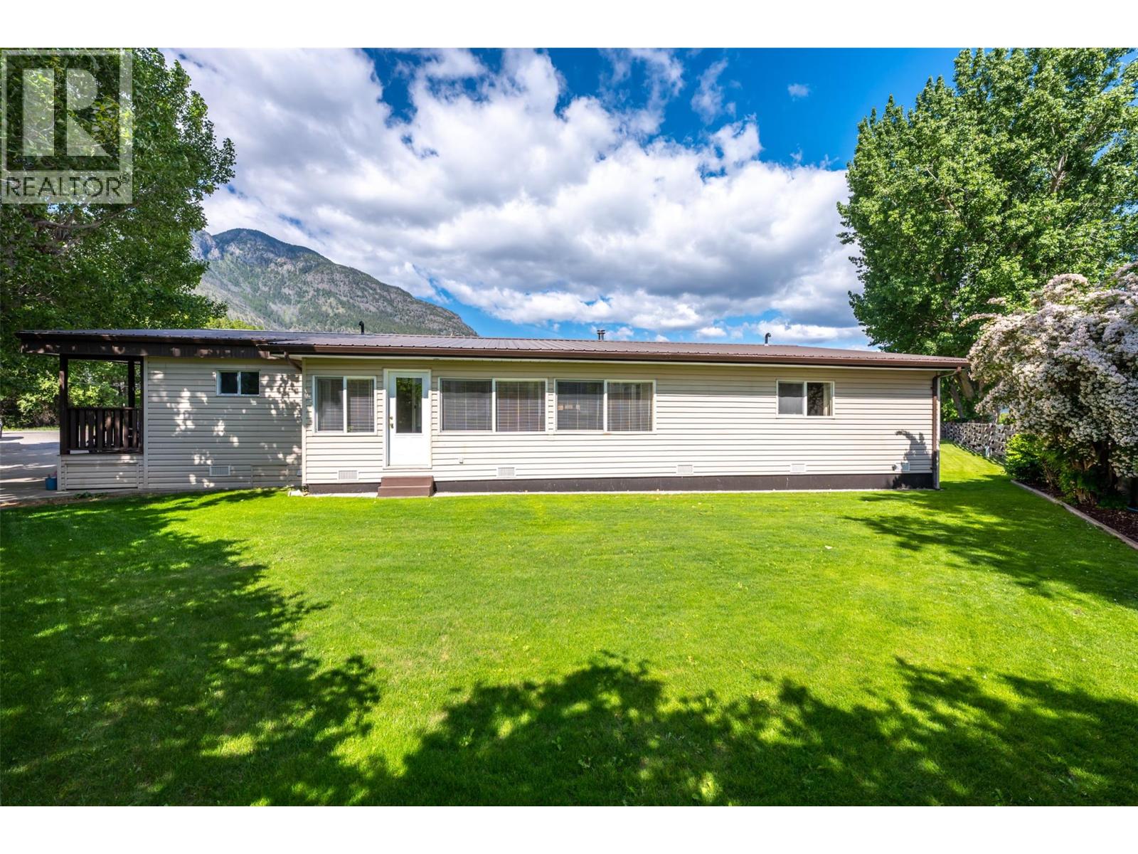 2144 Hwy 3 Highway, Cawston, British Columbia  V0X 1C2 - Photo 55 - 10388267