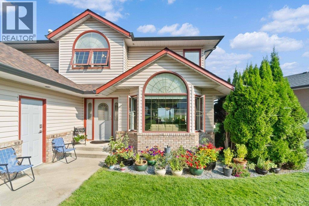 2121 3 Avenue Se, Salmon Arm, British Columbia  V1E 1K1 - Photo 4 - 10388237