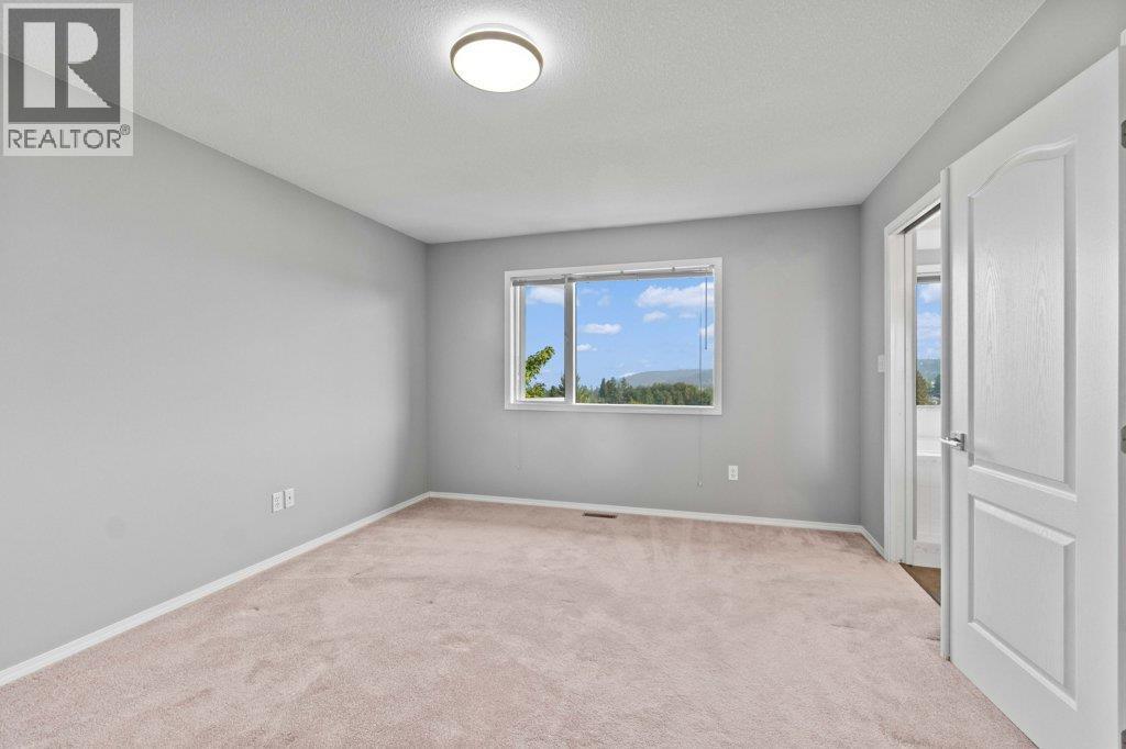 2121 3 Avenue Se, Salmon Arm, British Columbia  V1E 1K1 - Photo 51 - 10388237