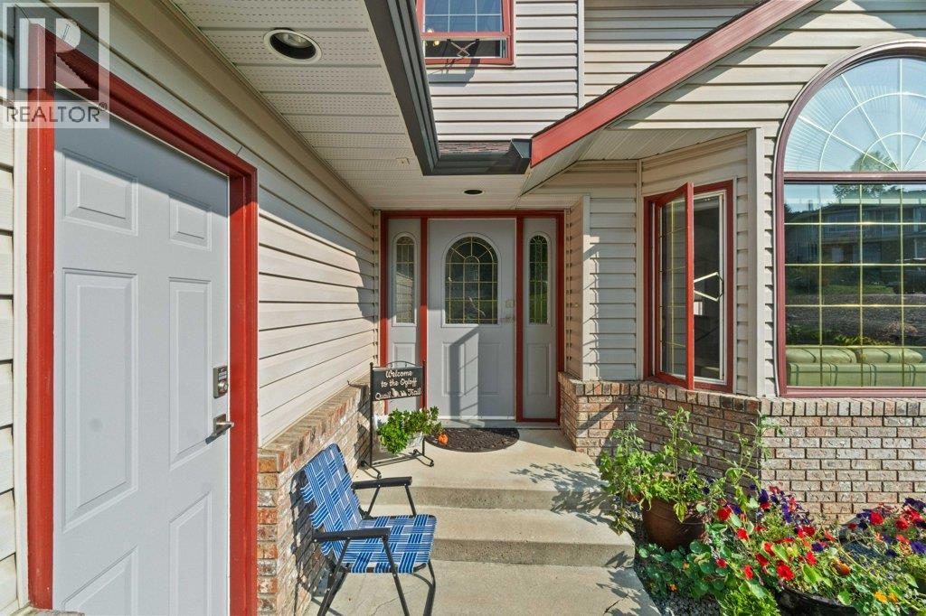 2121 3 Avenue Se, Salmon Arm, British Columbia  V1E 1K1 - Photo 80 - 10388237