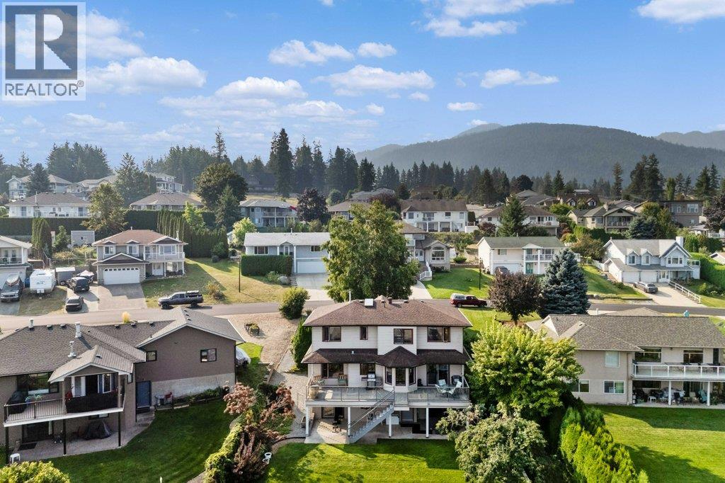 2121 3 Avenue Se, Salmon Arm, British Columbia  V1E 1K1 - Photo 85 - 10388237