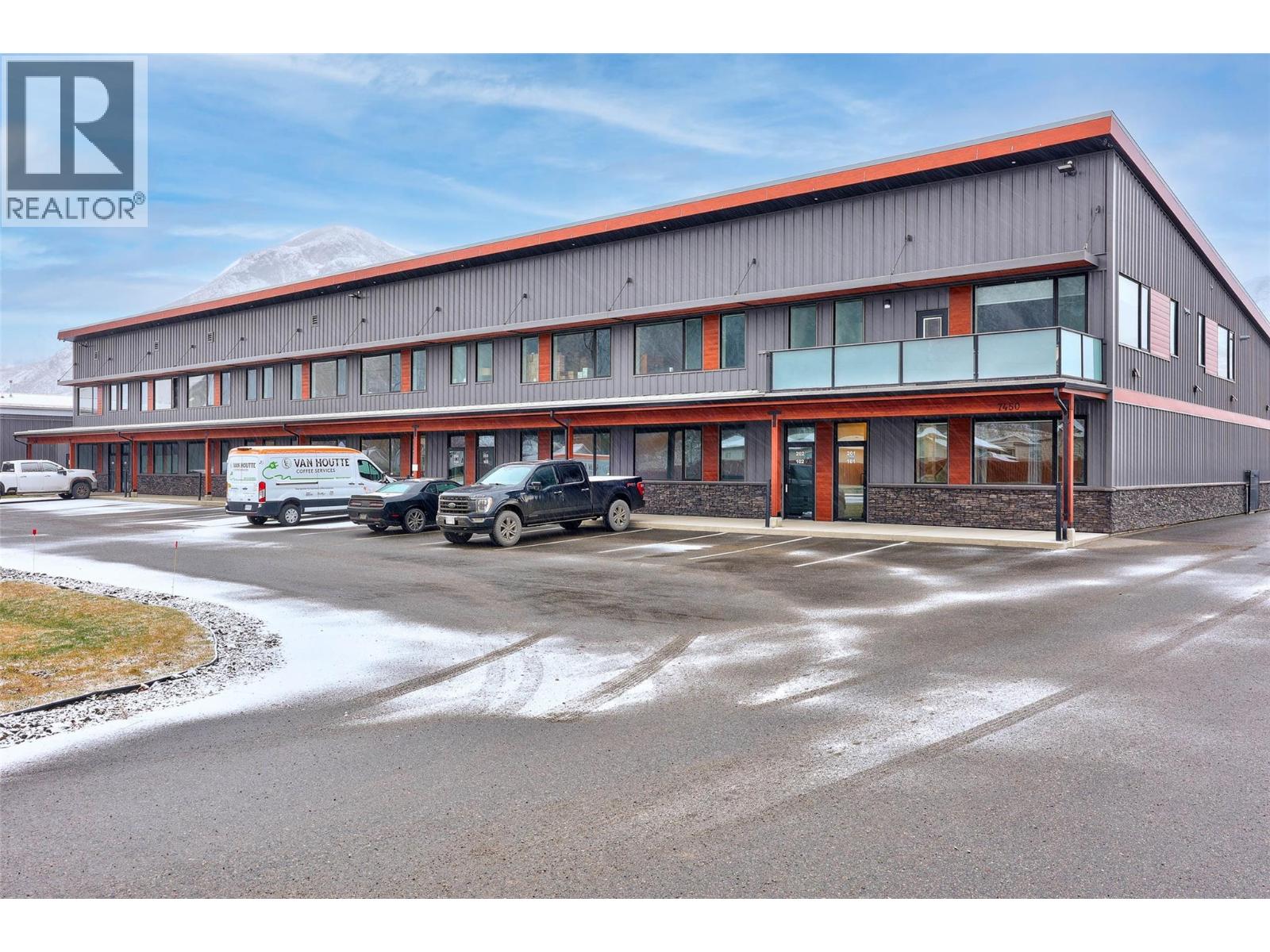 7450 Dallas Drive, Kamloops, British Columbia  V2C 6Z1 - Photo 1 - 10388169