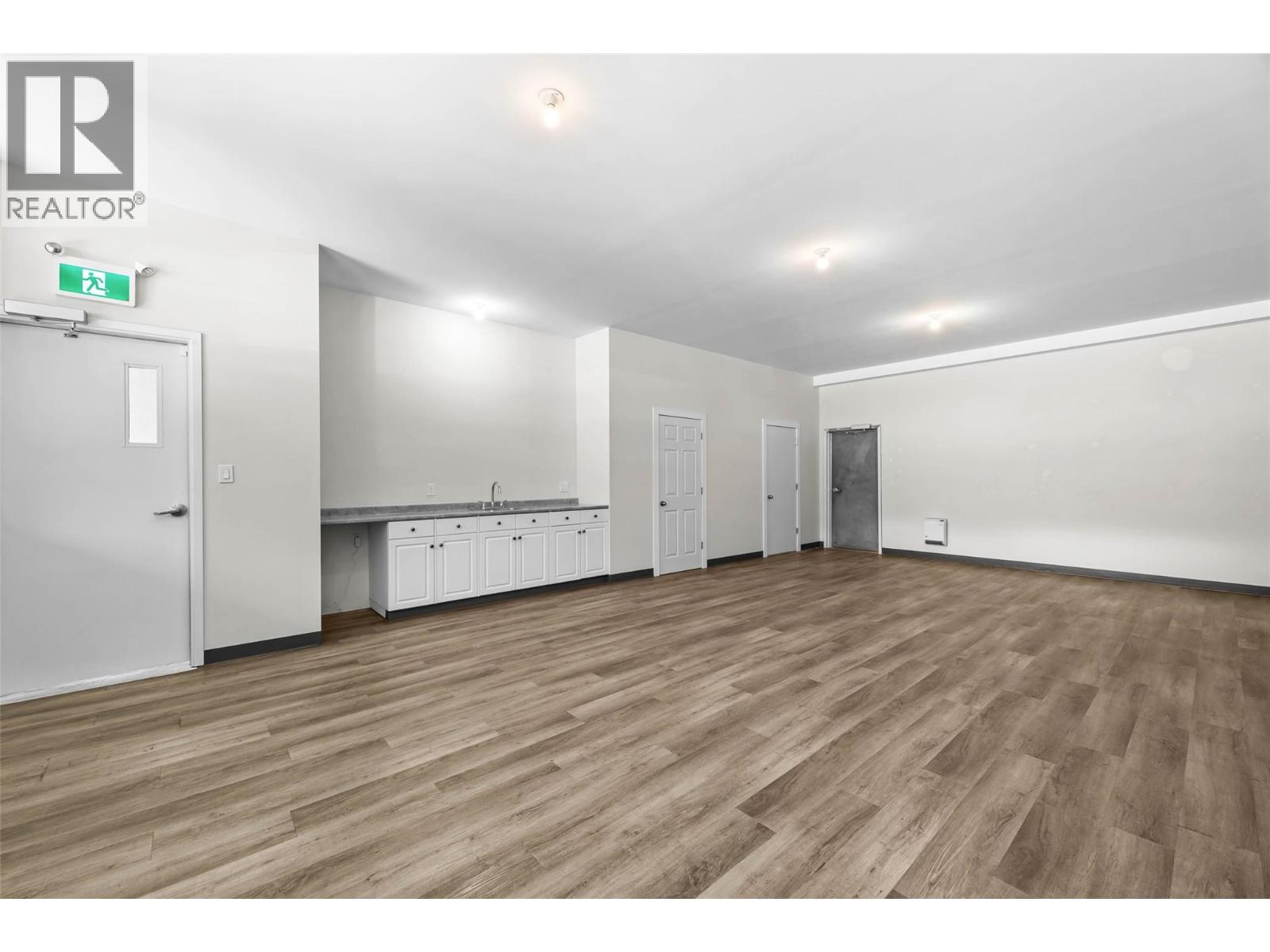 7450 Dallas Drive, Kamloops, British Columbia  V2C 6Z1 - Photo 33 - 10388169