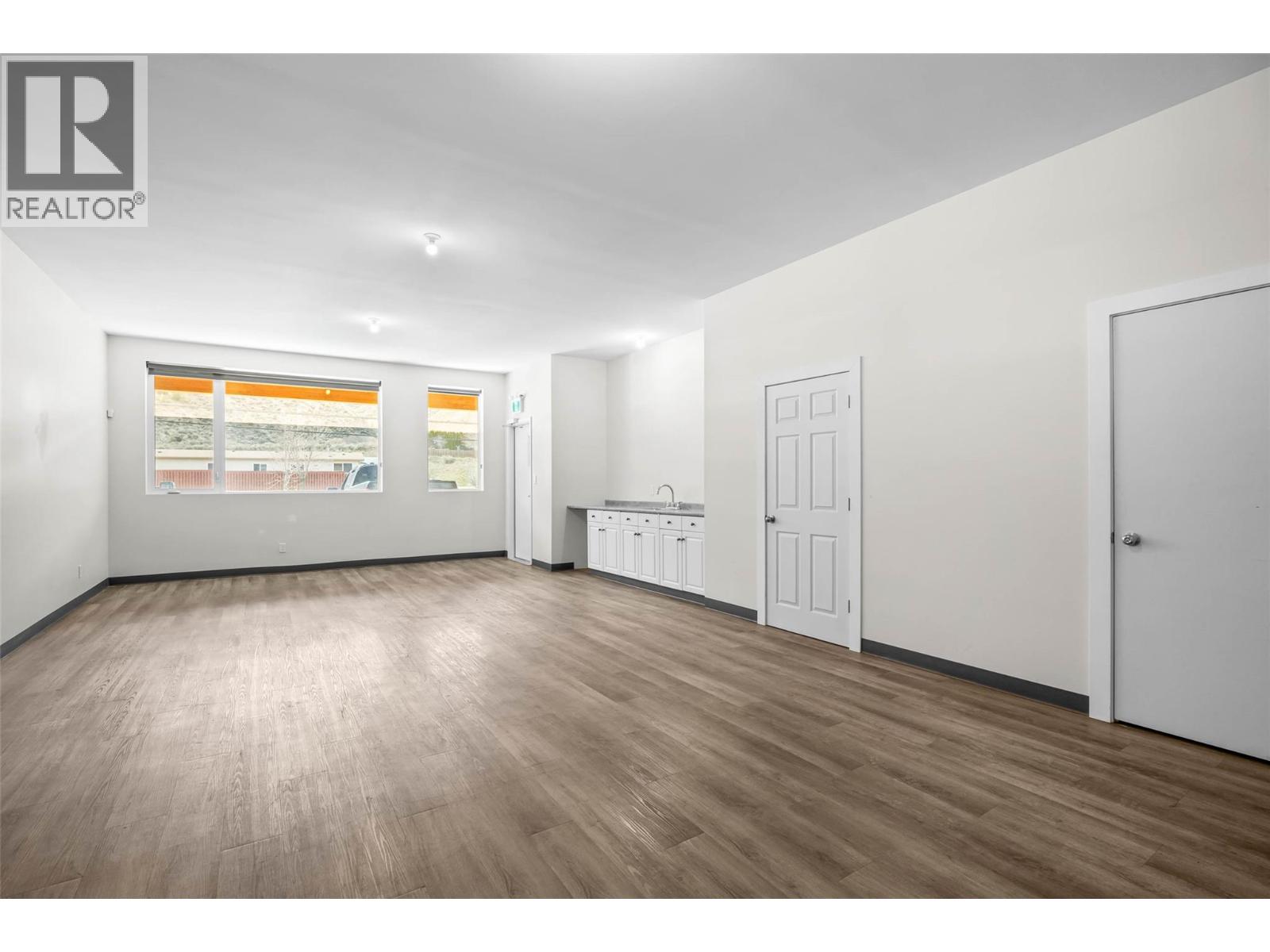 7450 Dallas Drive, Kamloops, British Columbia  V2C 6Z1 - Photo 35 - 10388169