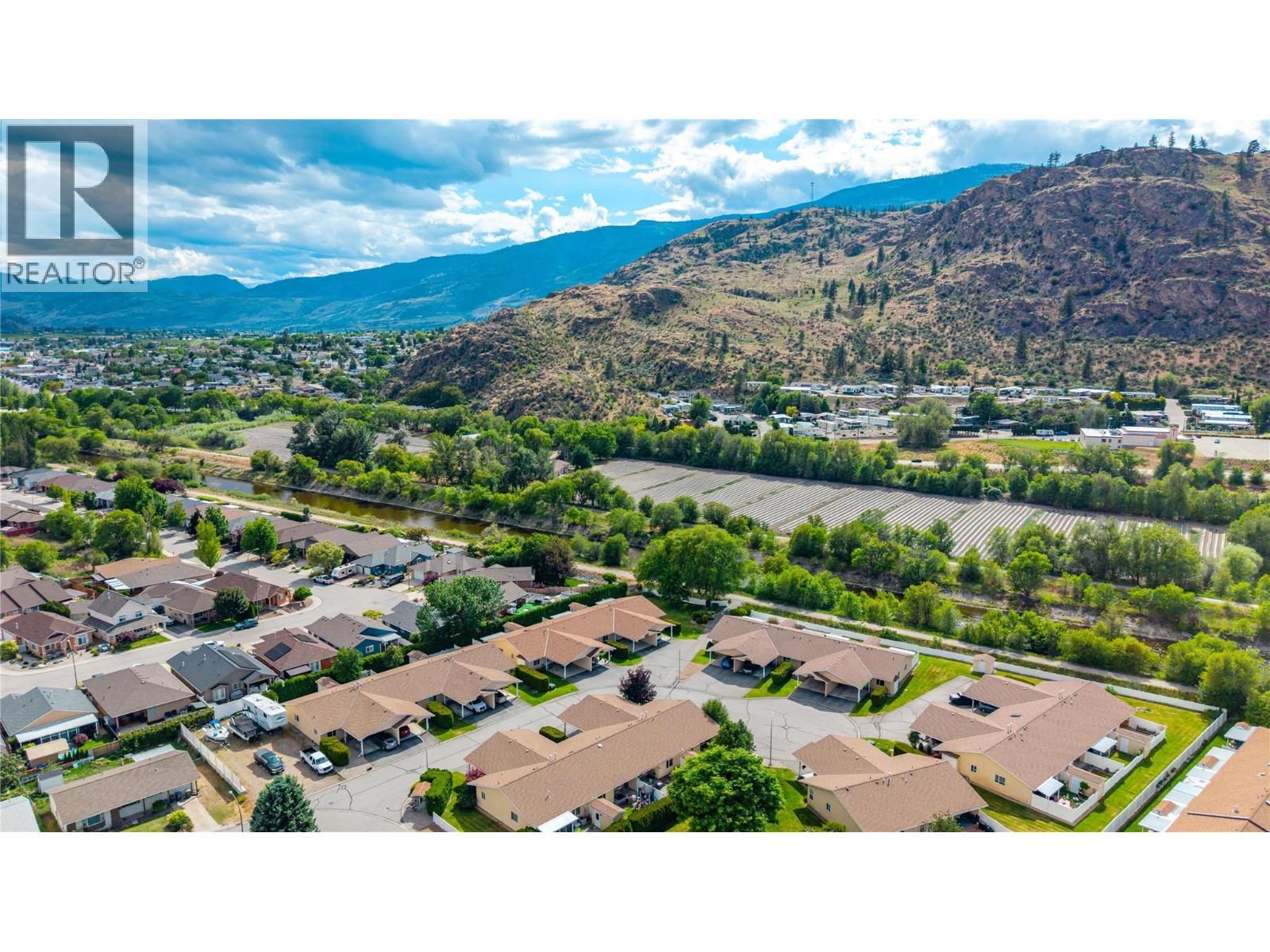 145 Redwing Place Unit# 8, Oliver, British Columbia  V0H 1T4 - Photo 1 - 10388137