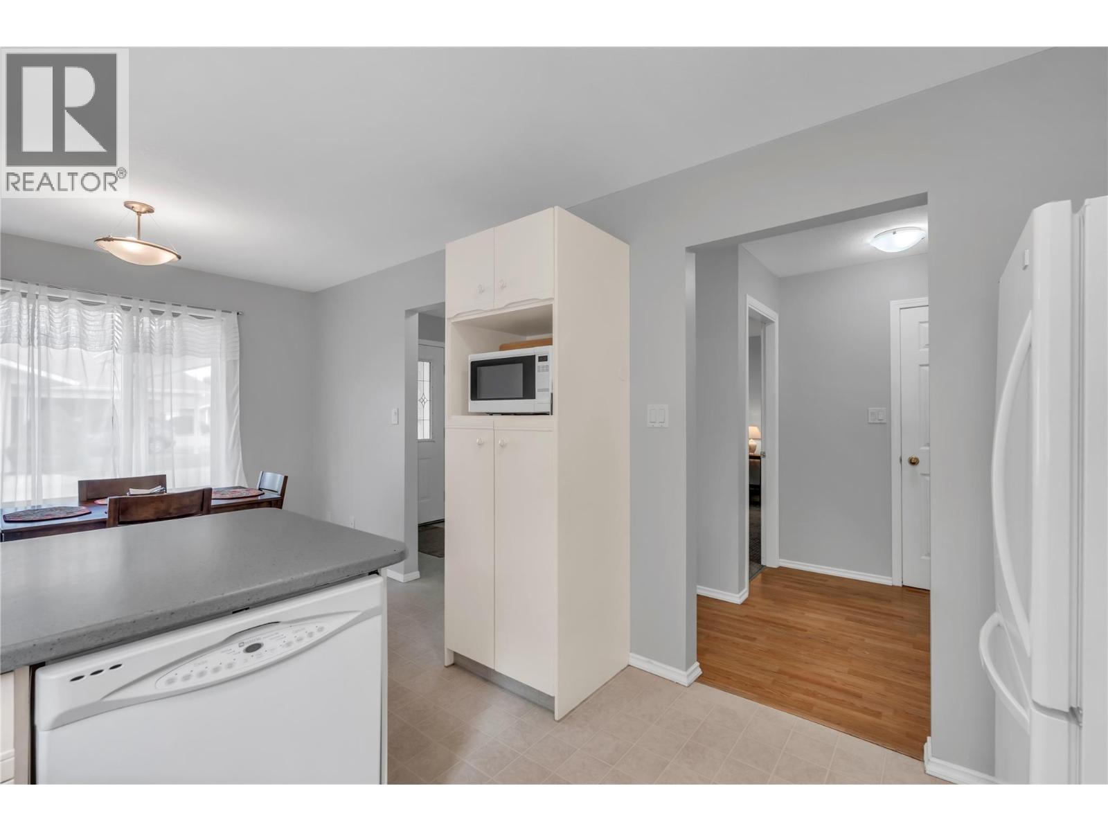 145 Redwing Place Unit# 8, Oliver, British Columbia  V0H 1T4 - Photo 11 - 10388137