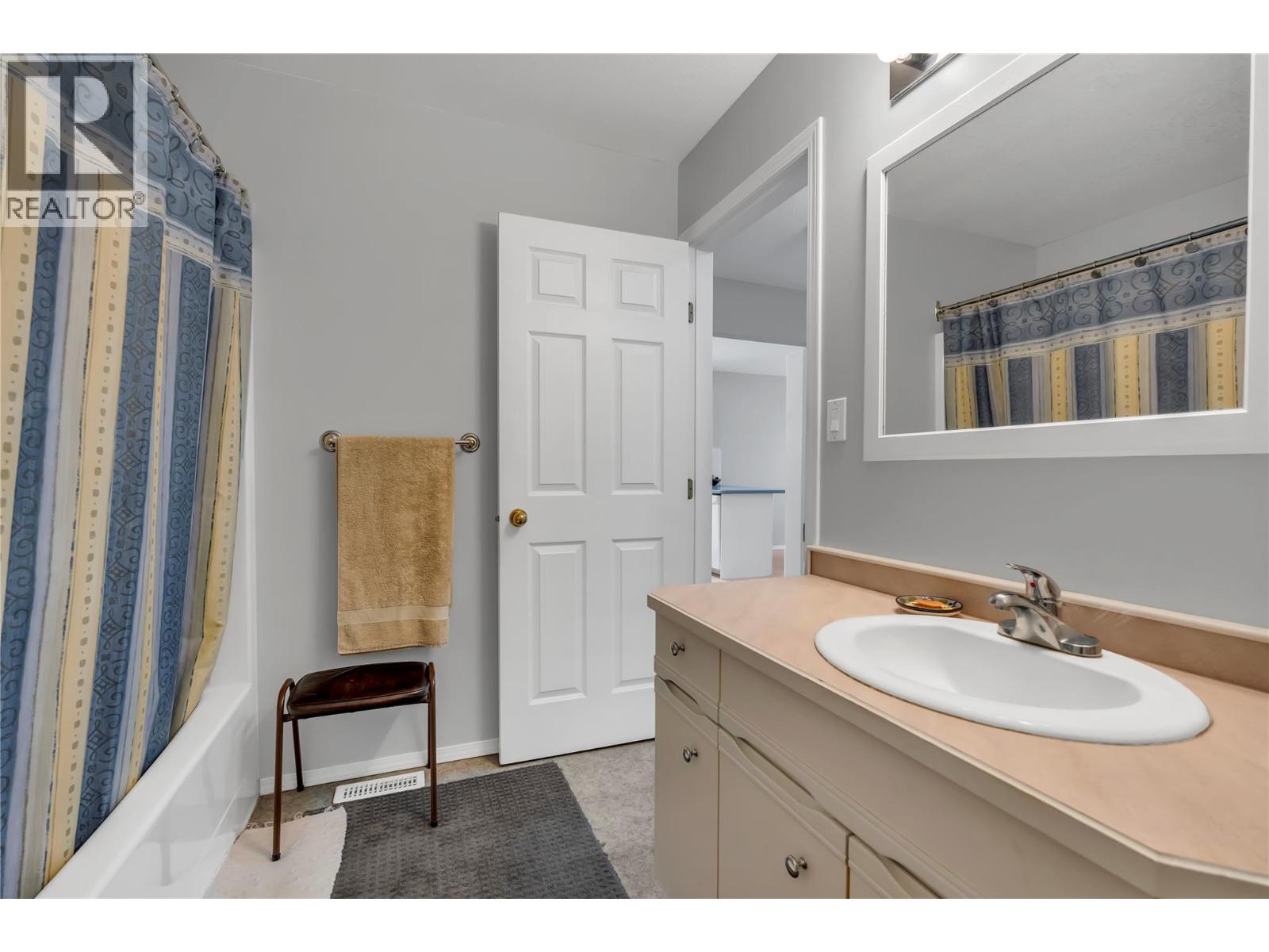 145 Redwing Place Unit# 8, Oliver, British Columbia  V0H 1T4 - Photo 16 - 10388137
