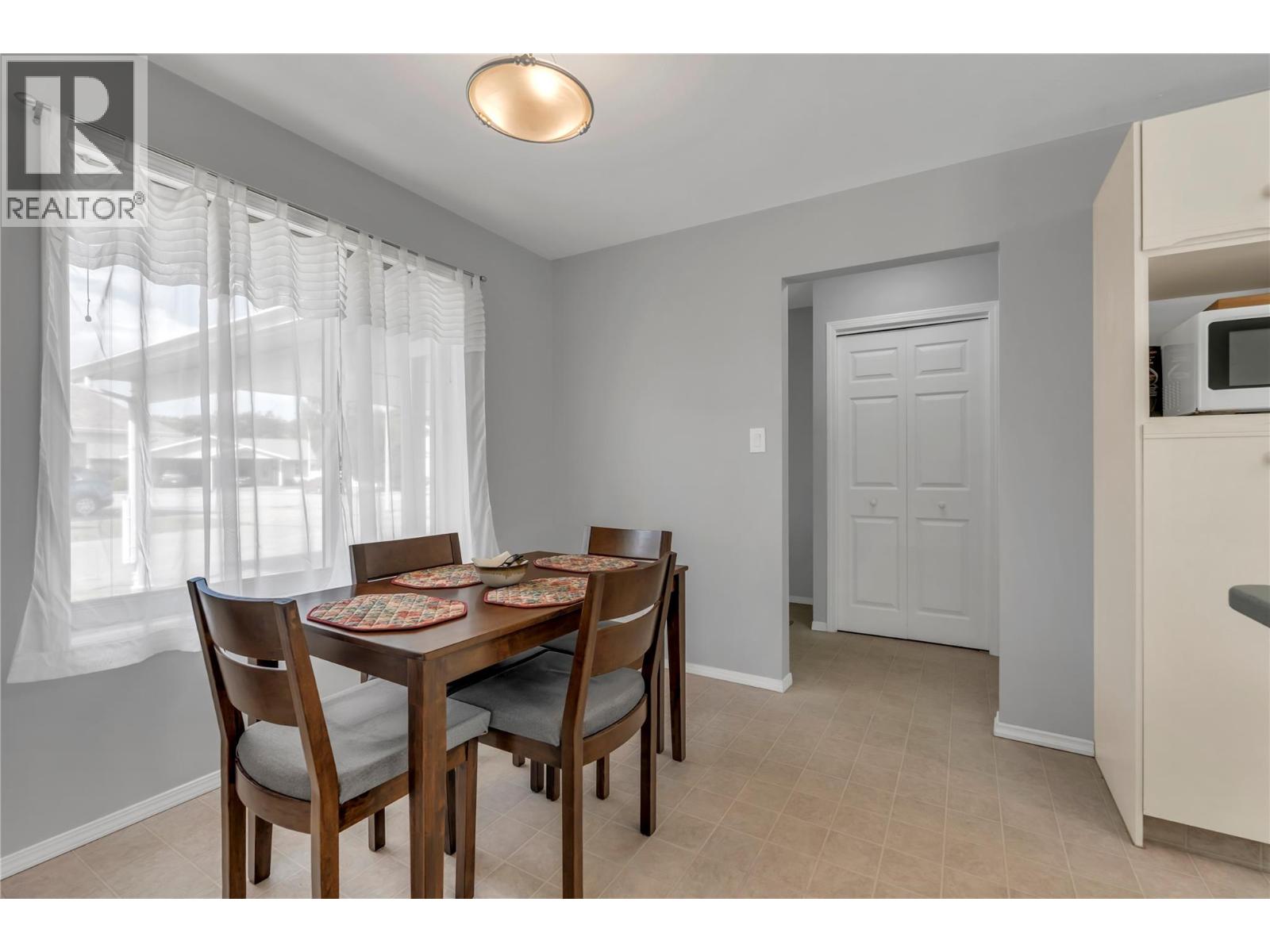 145 Redwing Place Unit# 8, Oliver, British Columbia  V0H 1T4 - Photo 8 - 10388137