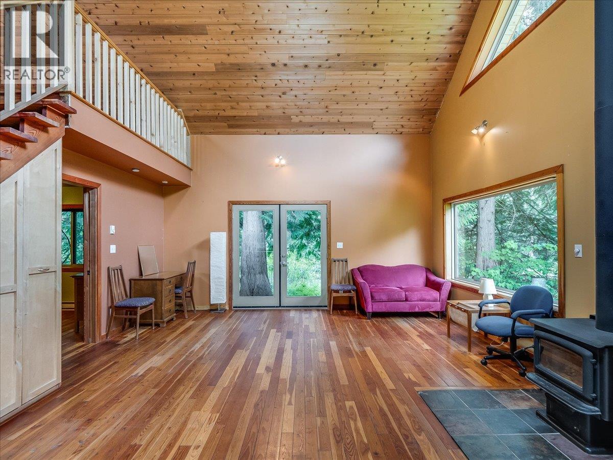 216 Porcupine Creek Road, Ymir, British Columbia  V0G 2K0 - Photo 48 - 10388117