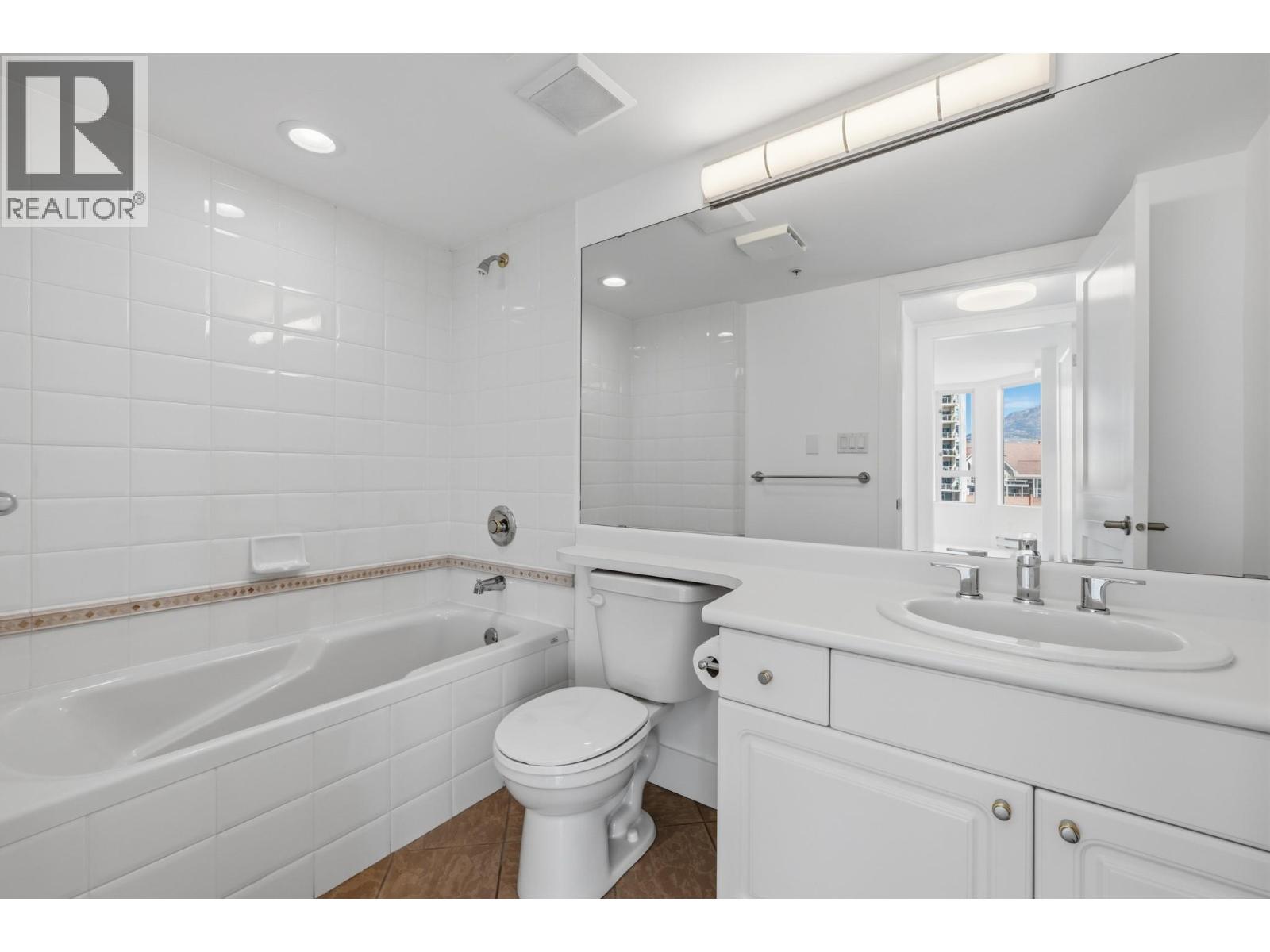 1160 Sunset Drive Unit# 701, Kelowna, British Columbia  V1Y 9P7 - Photo 27 - 10388397
