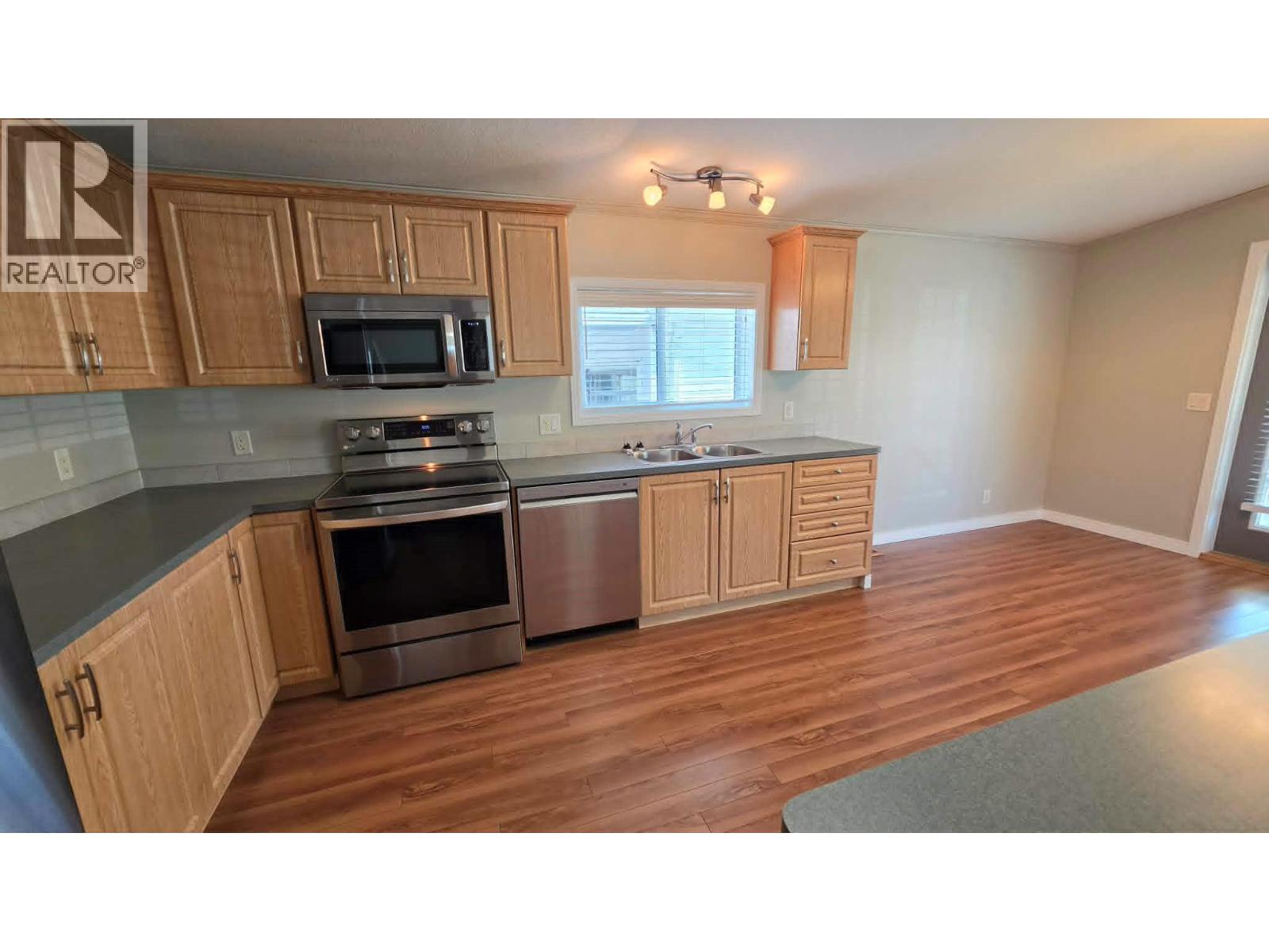 6688 Tronson Road Unit# 114, Vernon, British Columbia  V1H 1R9 - Photo 2 - 10388492