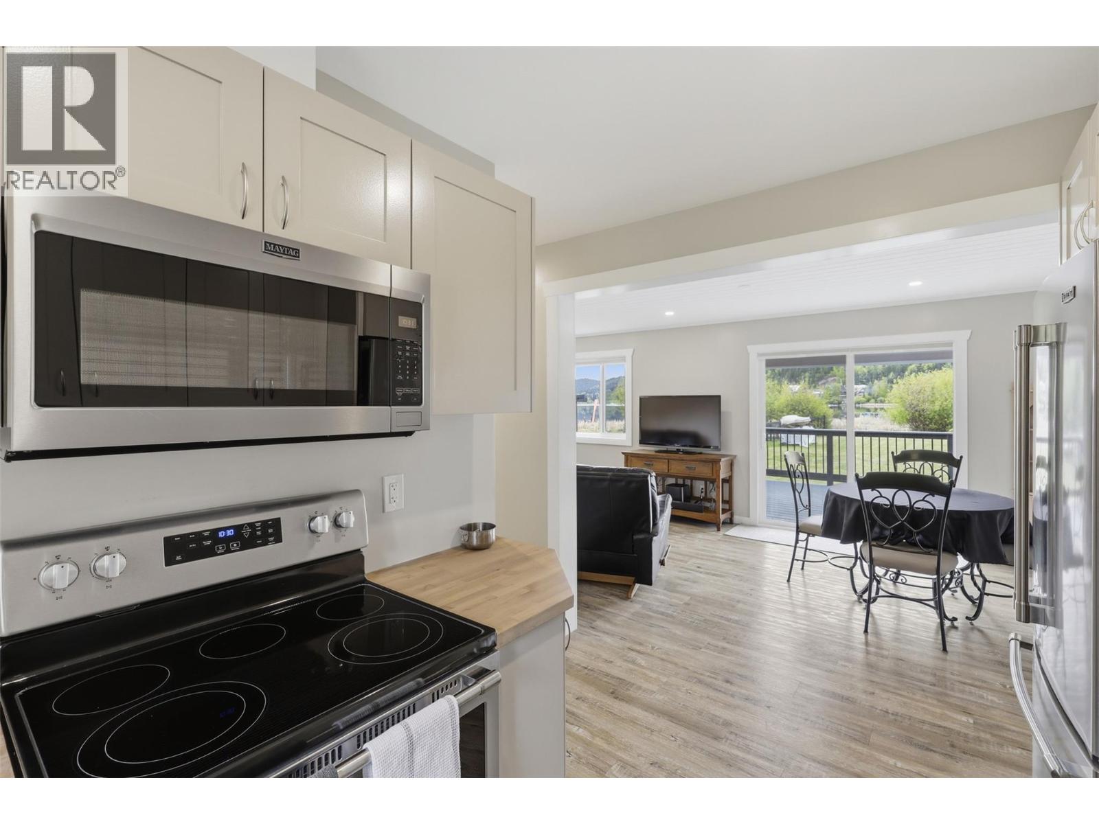 3020 Mccreight Road, Kamloops, British Columbia  V0E 3E1 - Photo 8 - 10388470