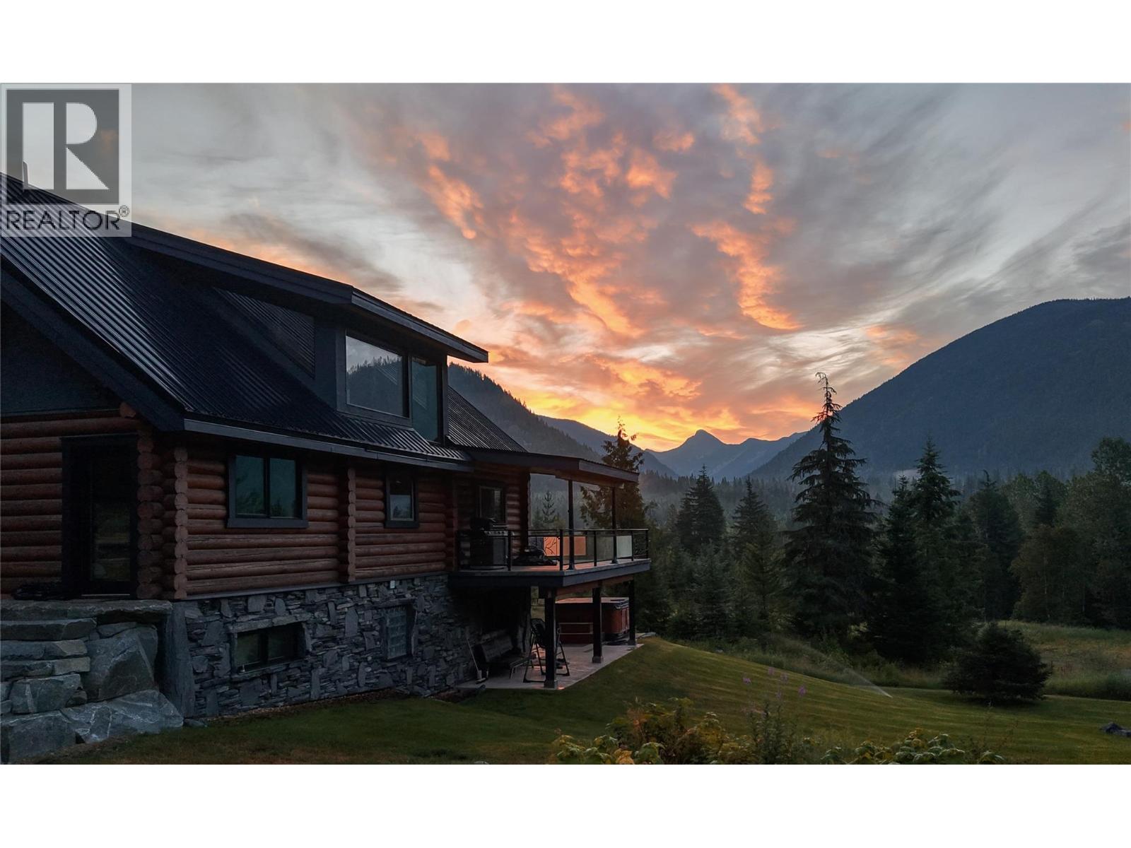 6580 Highway 6, Ymir, British Columbia  V0G 2K0 - Photo 28 - 10388405