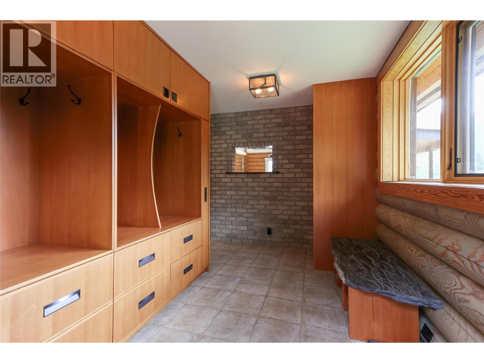 6580 Highway 6, Ymir, British Columbia  V0G 2K0 - Photo 47 - 10388405