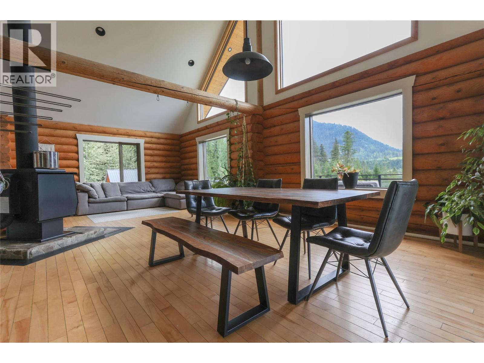 6580 Highway 6, Ymir, British Columbia  V0G 2K0 - Photo 57 - 10388405