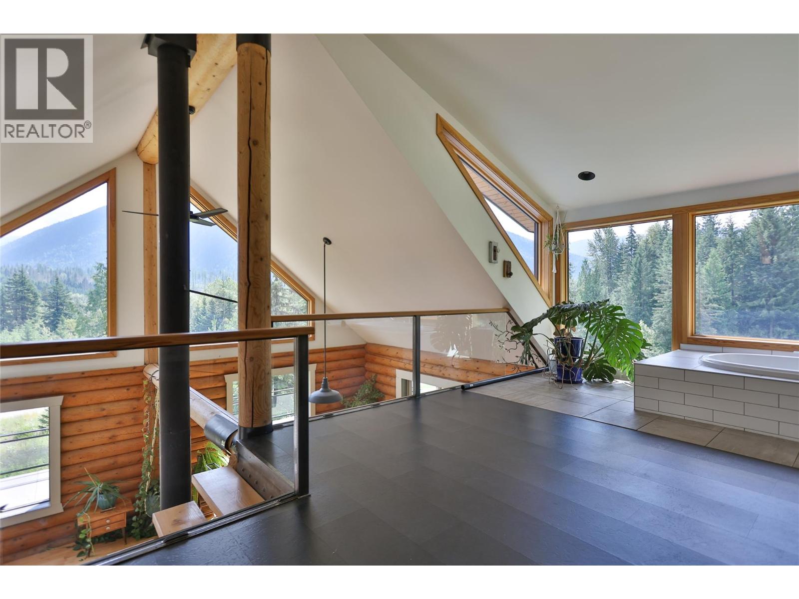 6580 Highway 6, Ymir, British Columbia  V0G 2K0 - Photo 69 - 10388405