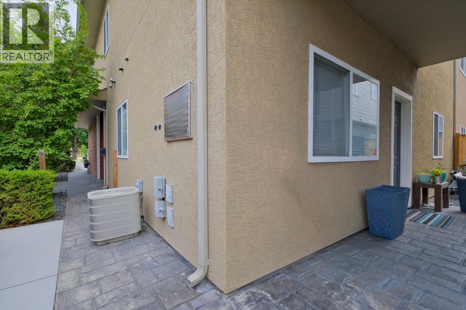 755 Birch Avenue, Kelowna, British Columbia  V1Y 5H3 - Photo 9 - 10388107