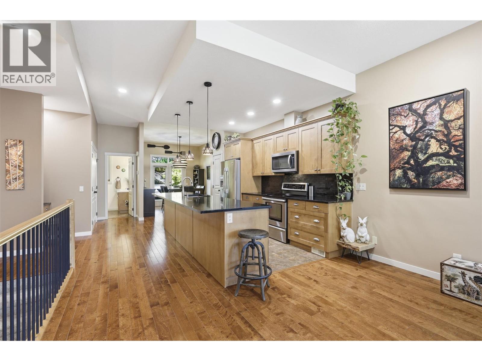 1631 Golf Ridge Way, Kamloops, British Columbia  V2H 0A5 - Photo 3 - 10388546