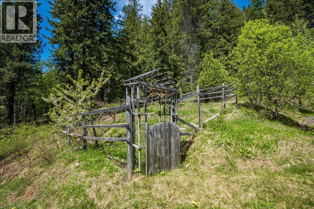 1732 Zwicky Road, Kaslo, British Columbia  V0G 1M0 - Photo 12 - 10388002