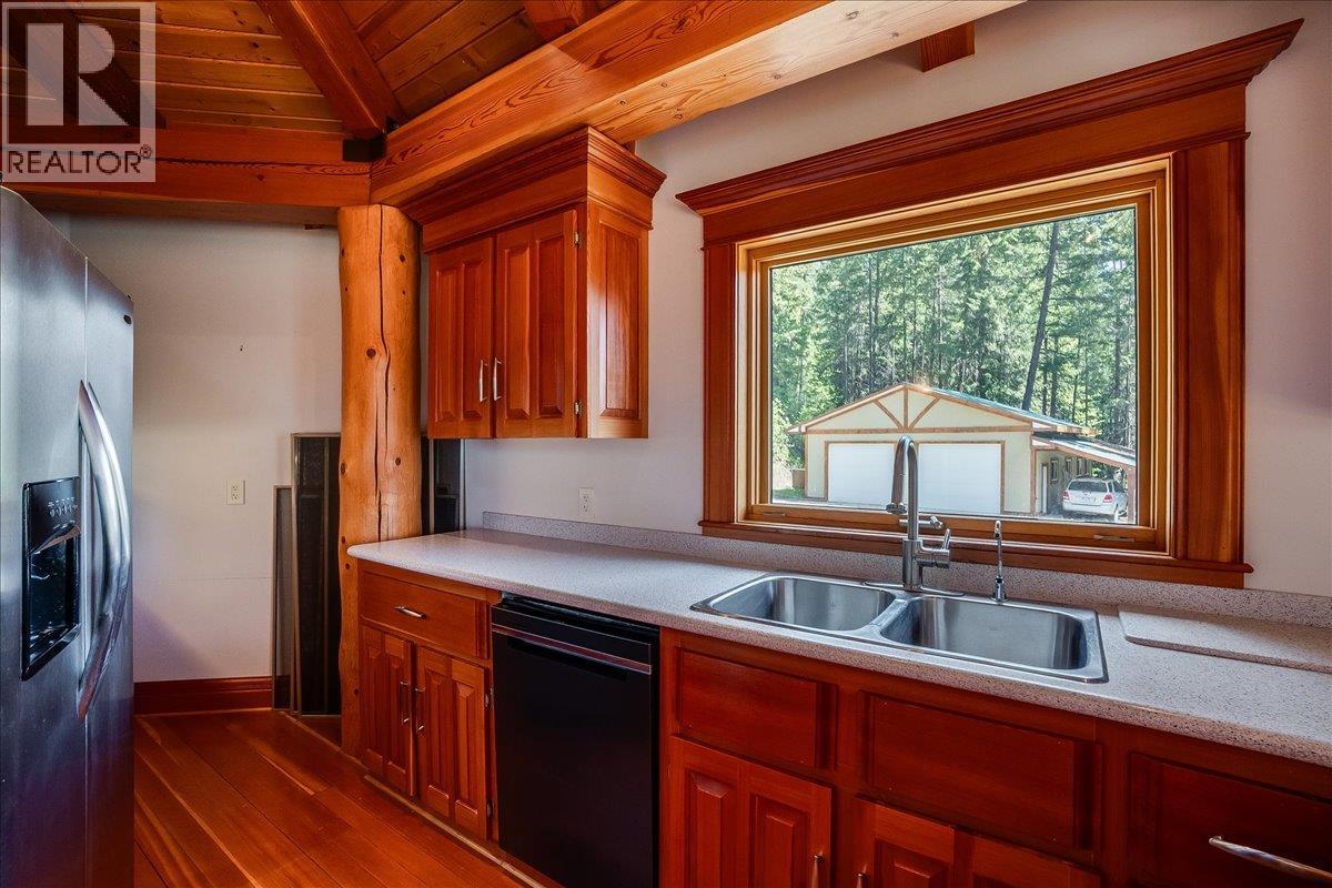 1732 Zwicky Road, Kaslo, British Columbia  V0G 1M0 - Photo 29 - 10388002