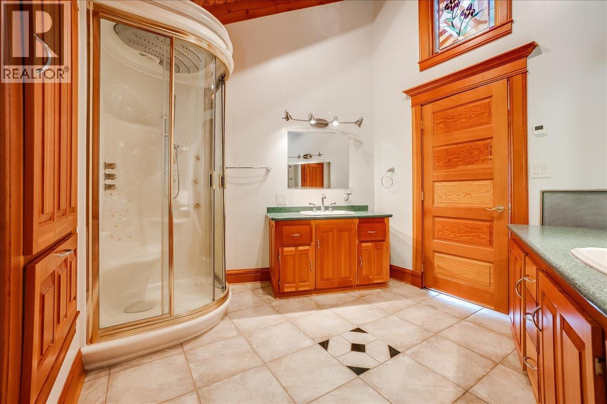 1732 Zwicky Road, Kaslo, British Columbia  V0G 1M0 - Photo 43 - 10388002