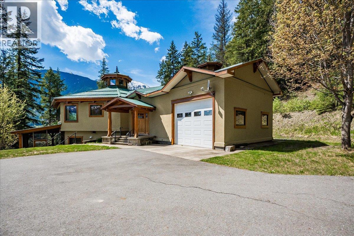 1732 Zwicky Road, Kaslo, British Columbia  V0G 1M0 - Photo 8 - 10388002