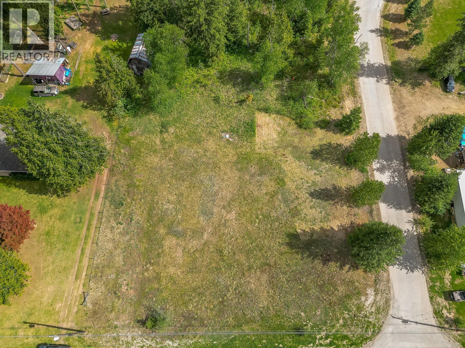 Lot 1 Malakwa Road, Malakwa, British Columbia  V0E 2J0 - Photo 3 - 10388214