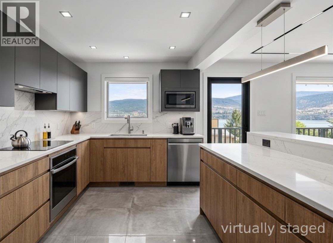 105 Hyslop Drive, Penticton, British Columbia  V2A 9A1 - Photo 5 - 10387925
