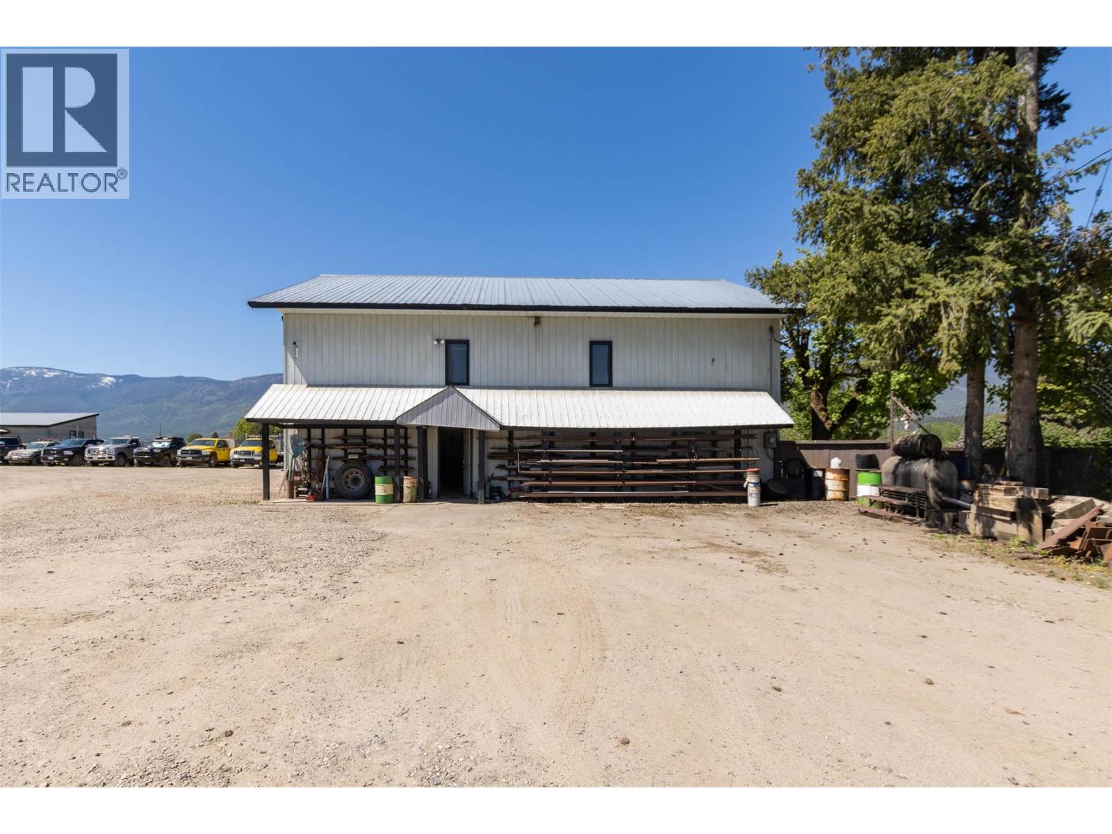 2220/2270 10 Avenue Sw, Salmon Arm, British Columbia  V1E 0E1 - Photo 14 - 10388349