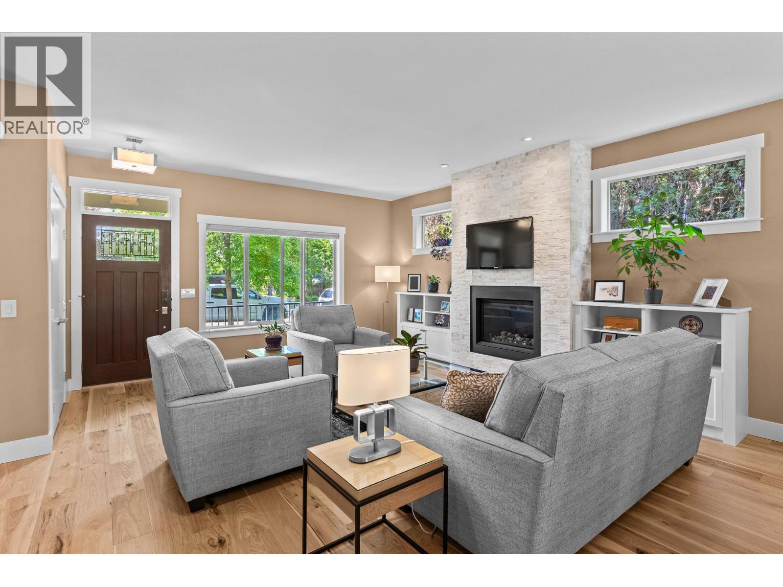 450 Francis Avenue, Kelowna, British Columbia  V1Y 5G2 - Photo 2 - 10388140