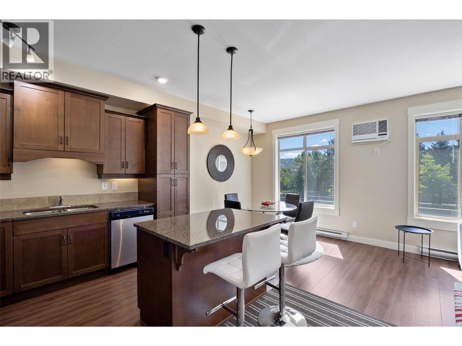 755 Mcgill Road Unit# 401, Kamloops, British Columbia  V2T 5W3 - Photo 5 - 10387859