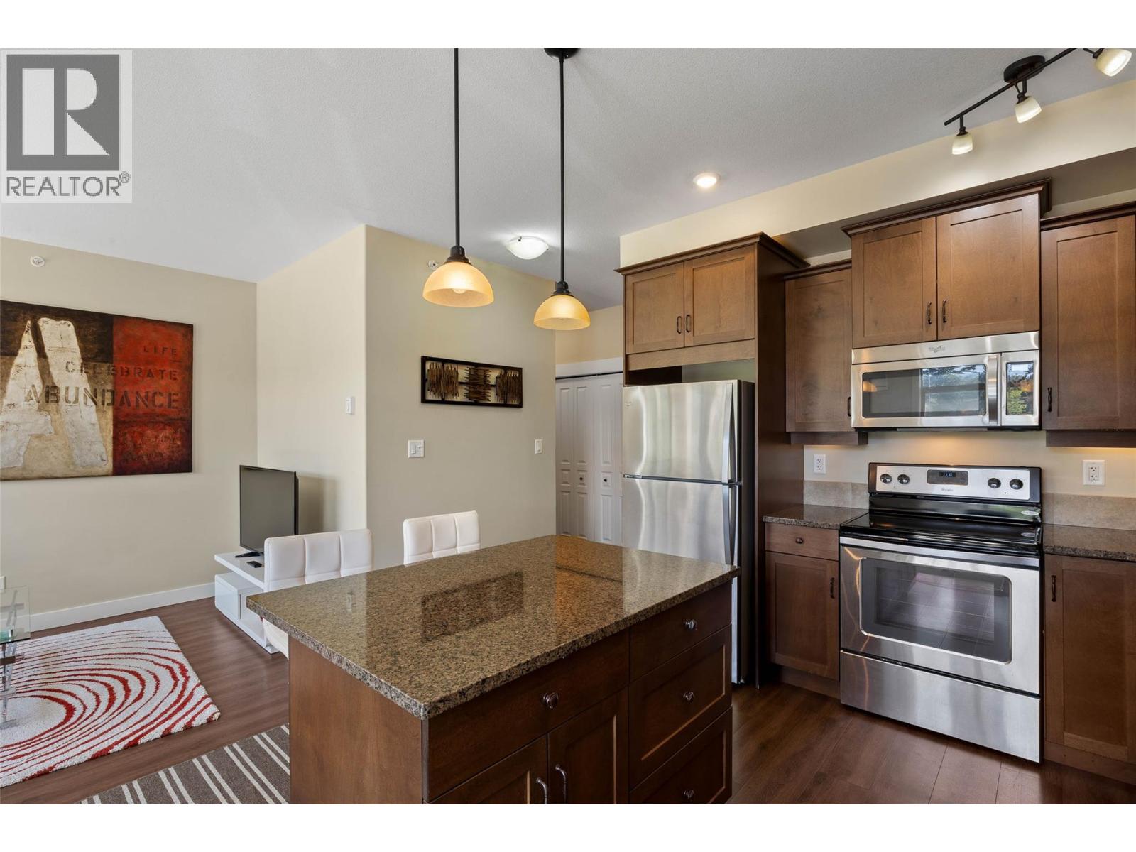 755 Mcgill Road Unit# 401, Kamloops, British Columbia  V2T 5W3 - Photo 7 - 10387859