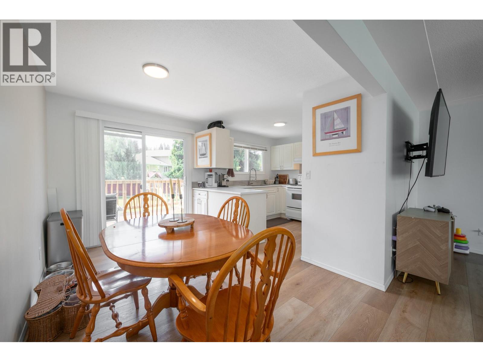 679 Mcclure Road, Kelowna, British Columbia  V1W 1L7 - Photo 11 - 10388487