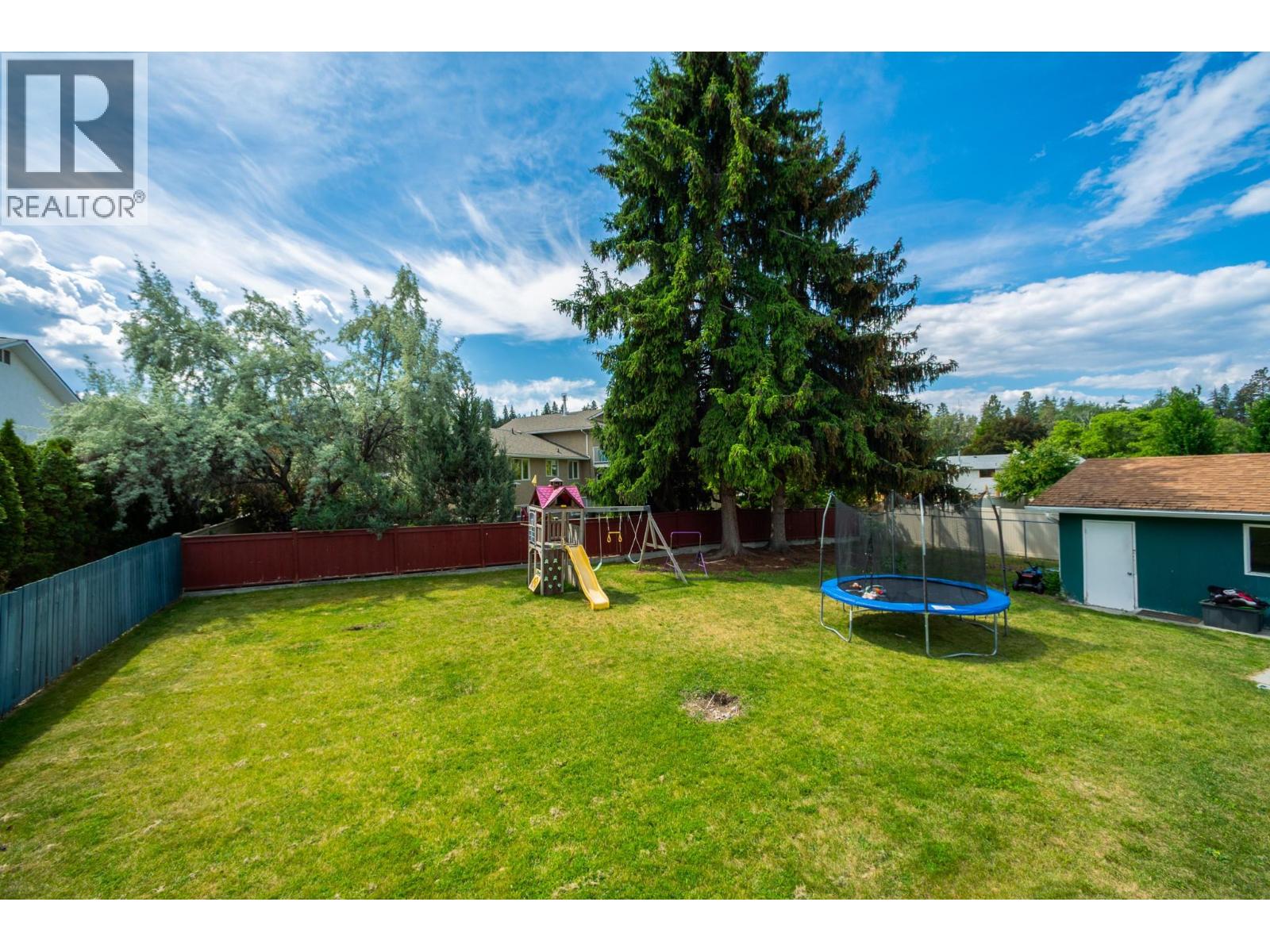 679 Mcclure Road, Kelowna, British Columbia  V1W 1L7 - Photo 41 - 10388487